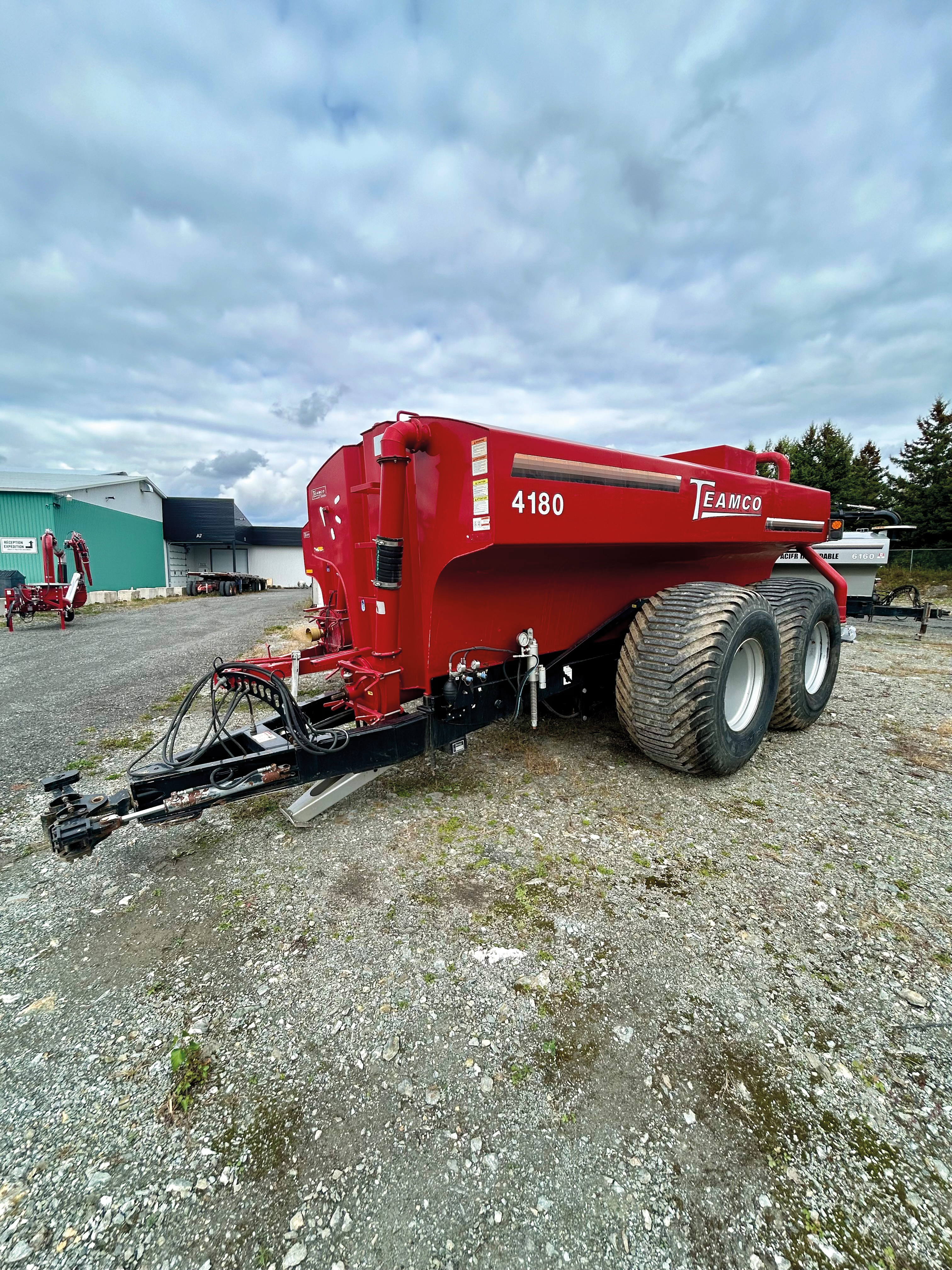 Manure spreader (or liquid manure) 