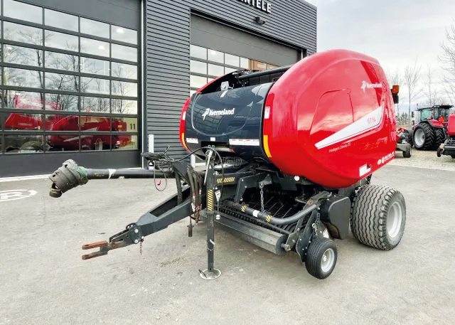 Presse à balles rondes  6716 SUPERCUT-14