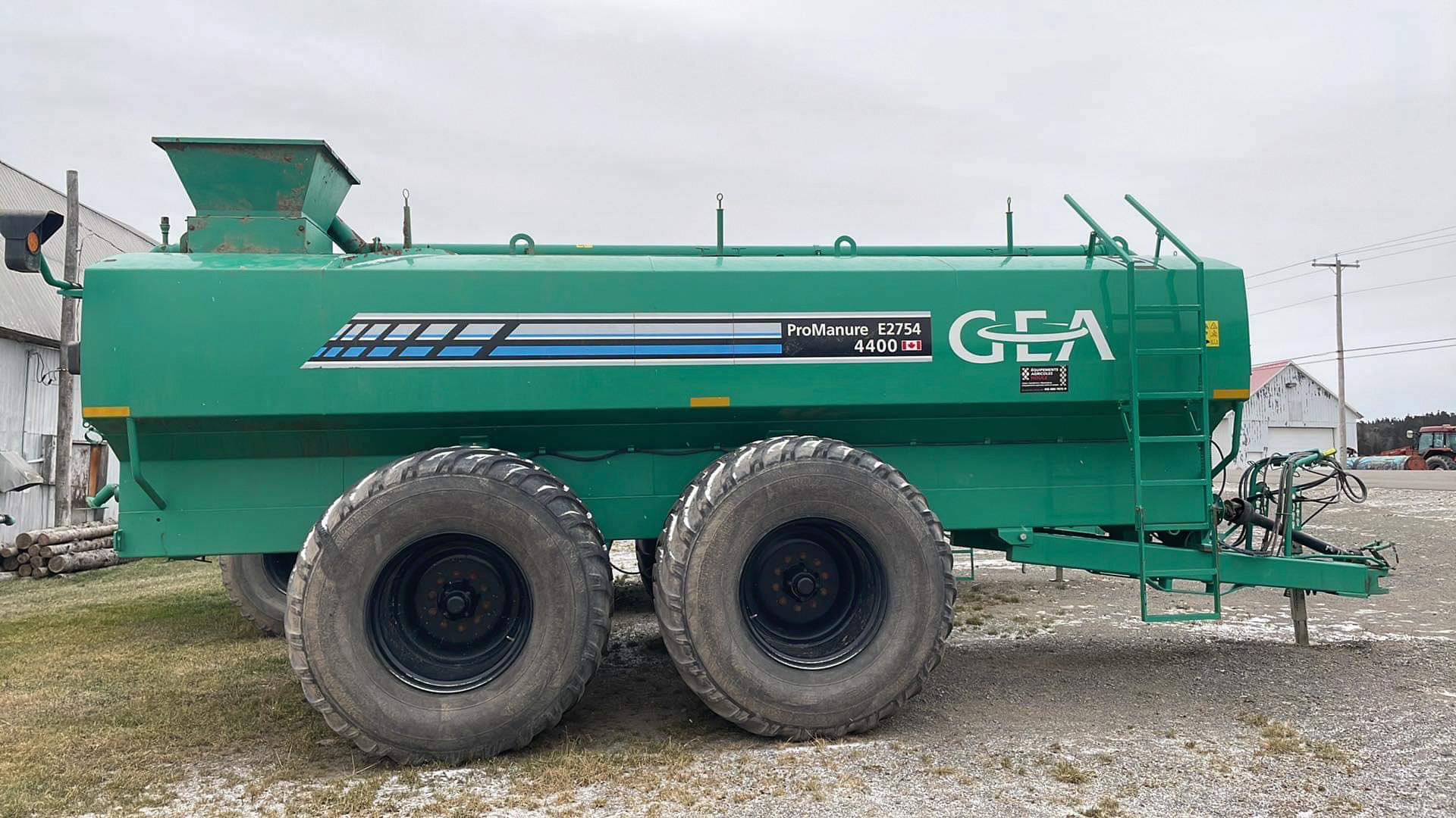 Manure spreader (or liquid manure) GEA Houle 4400 gal.