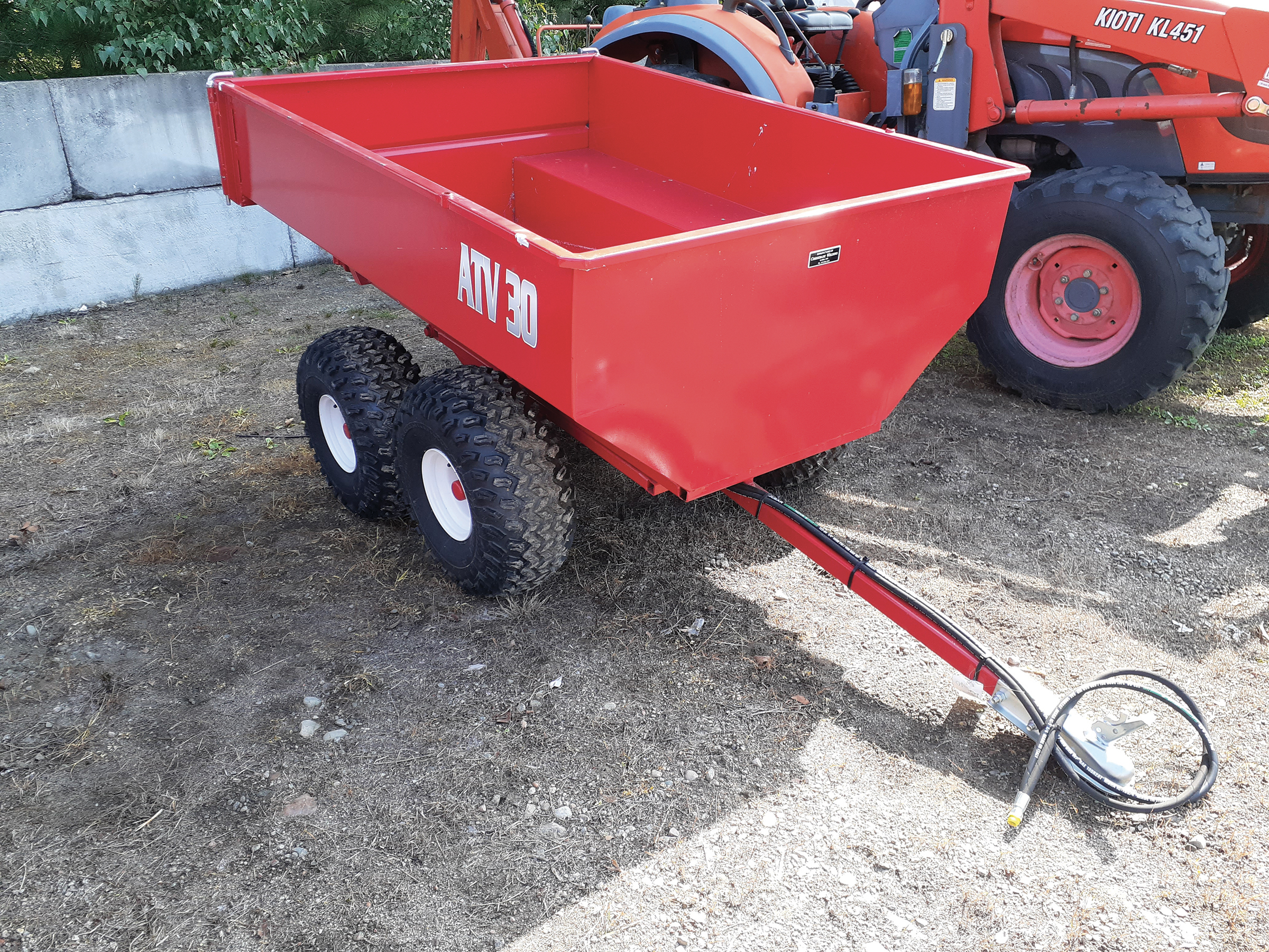 Remorque à benne basculante  Creekbank ATV30