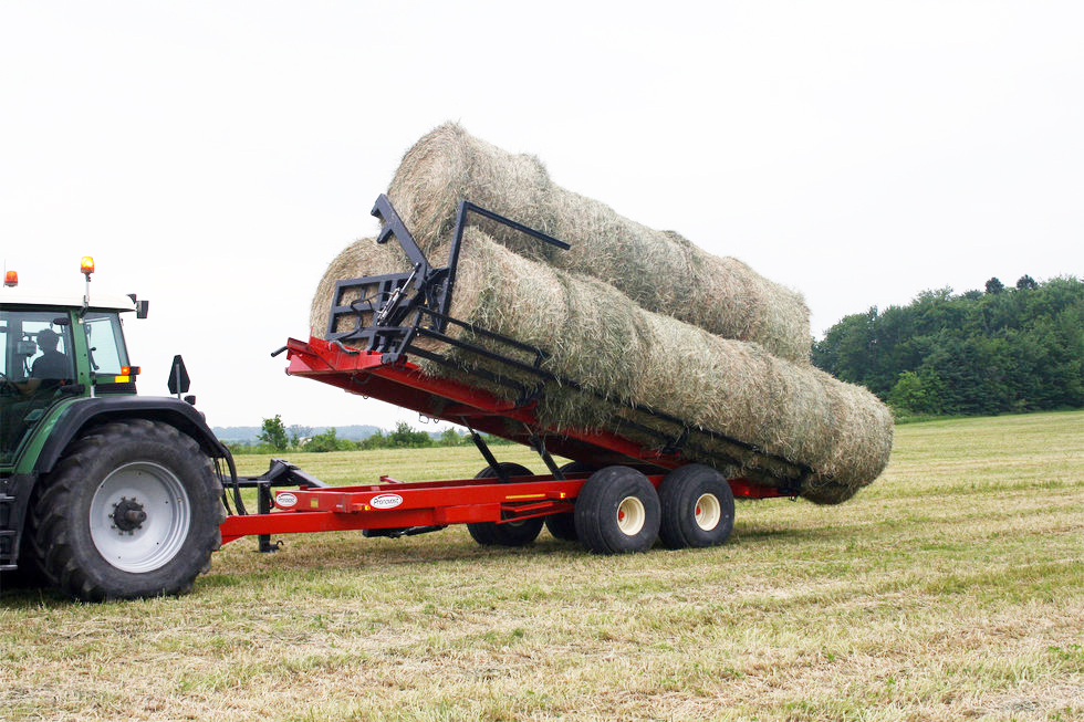 Autochargeuse à balles Pronovost 