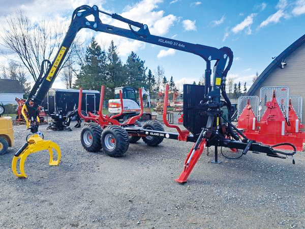 Chargeuse à bois sur remorque  Ingland