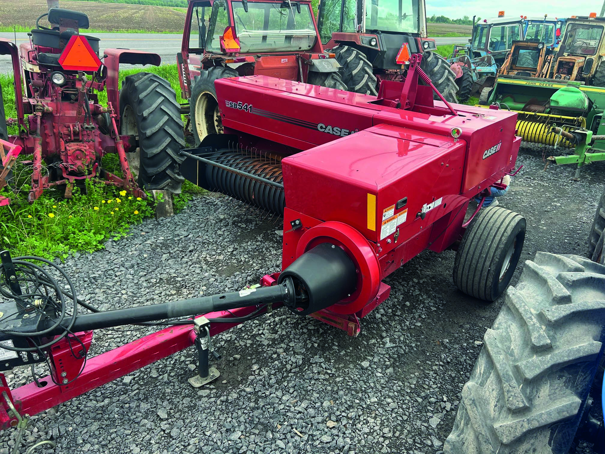 Presse à balles carrées Case IH SB541
