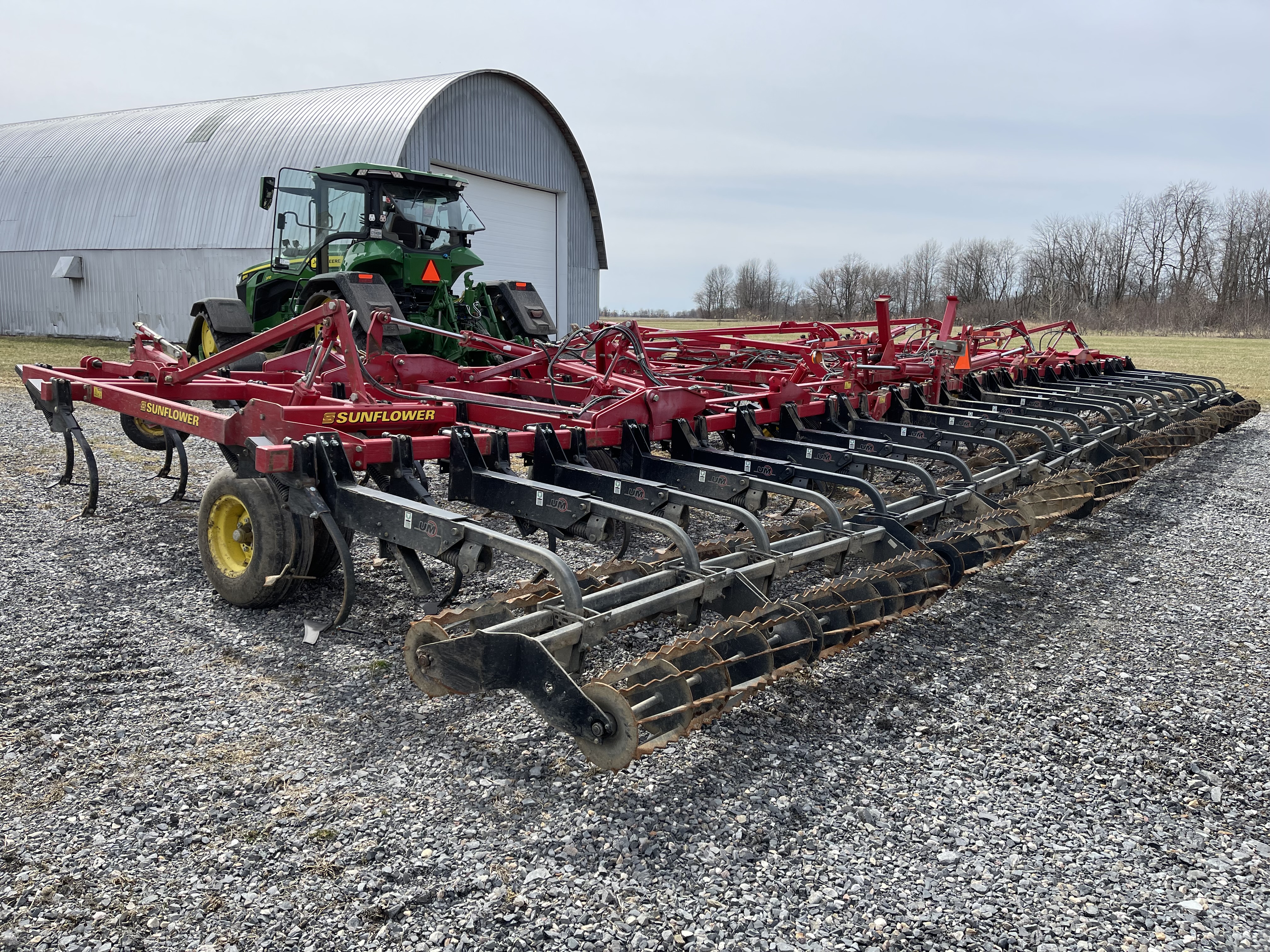 Cultivateur Sunflower 5055