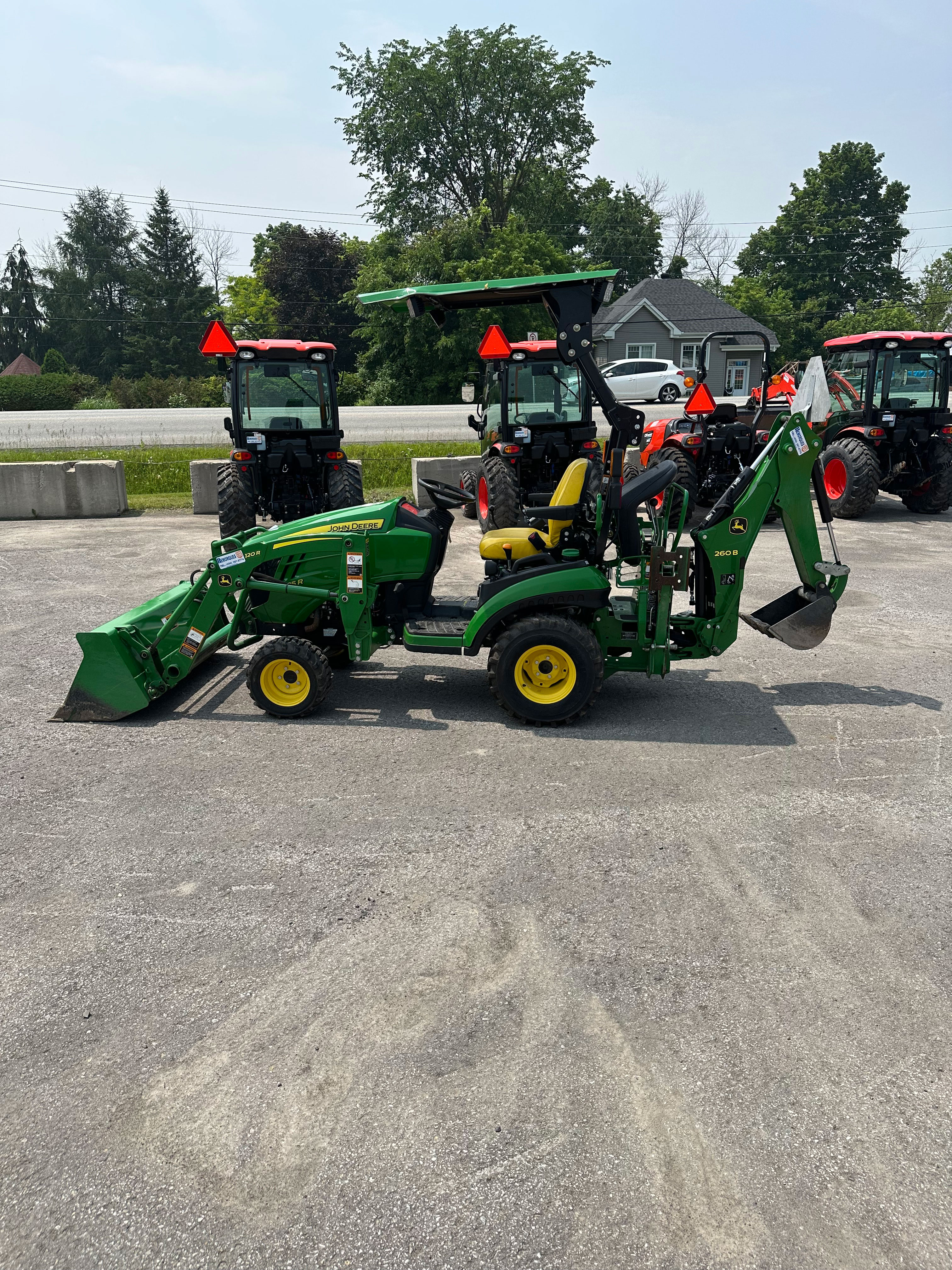 Tractor John Deere 1025R