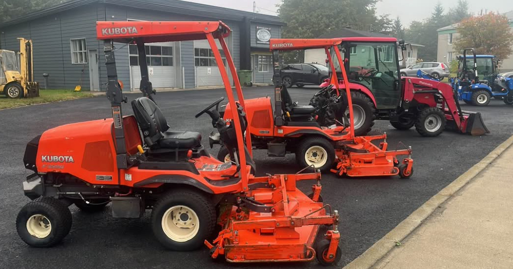 Lawn tractor Kubota F3990