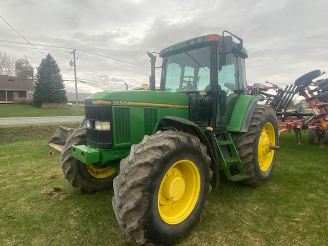 Tractor John Deere 7400