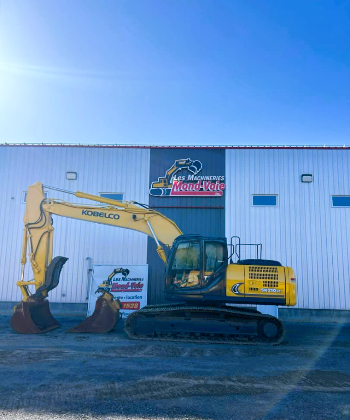 Excavatrice  Kobelco SK210LC