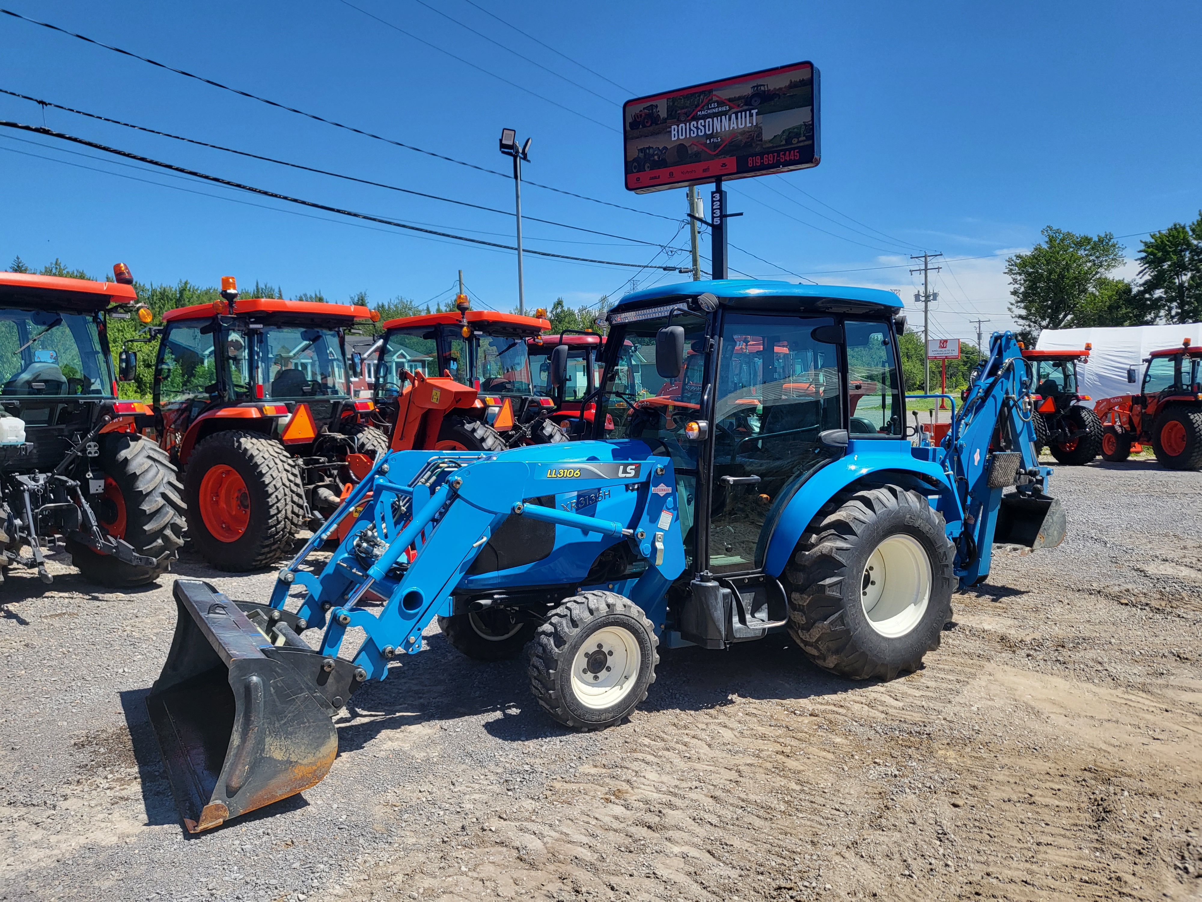 Tracteur  LS XR3135H