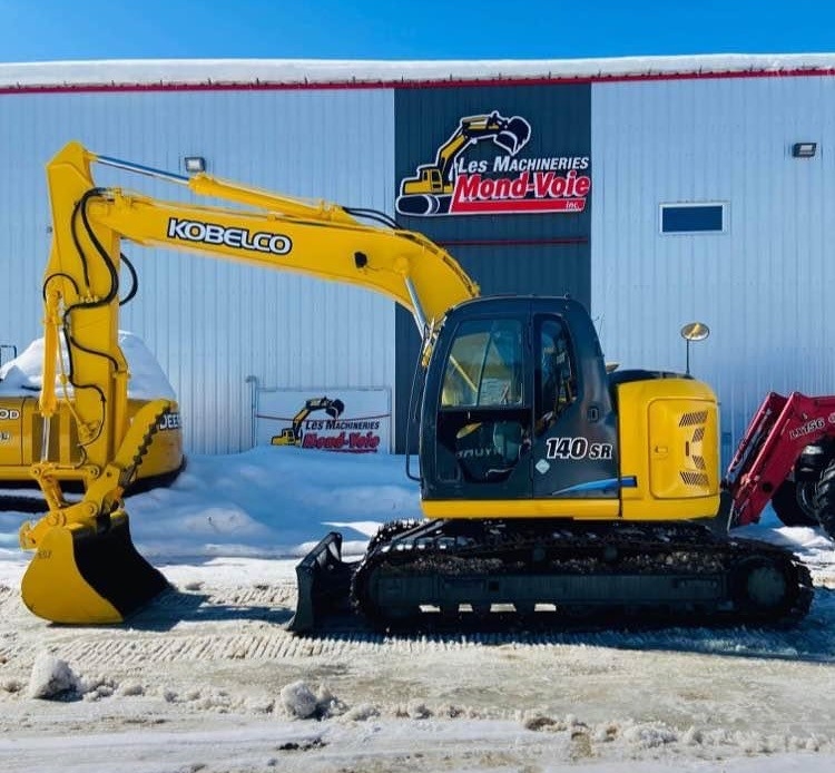Excavatrice  Kobelco 140