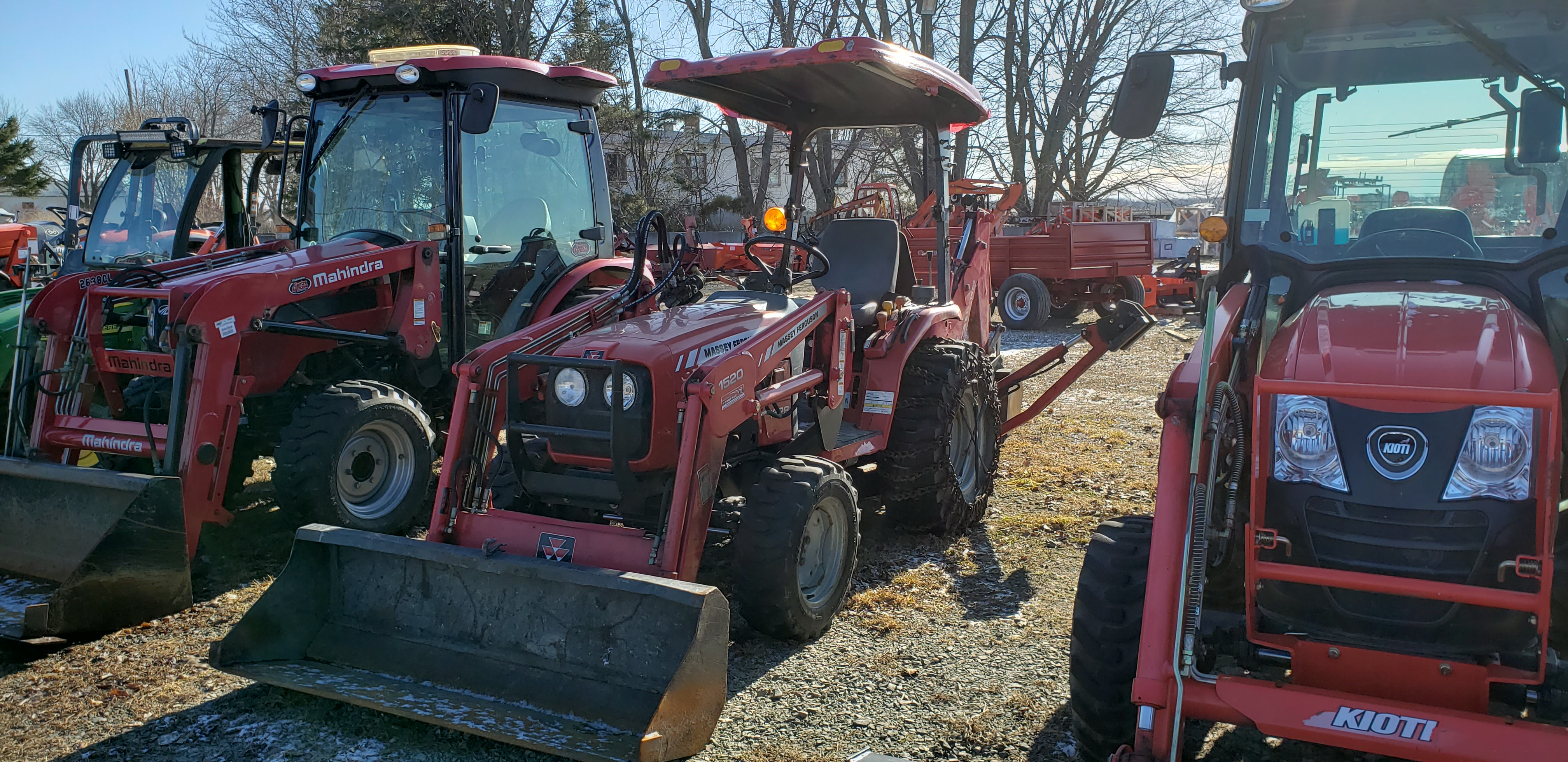 Tracteur Massey Ferguson 1528