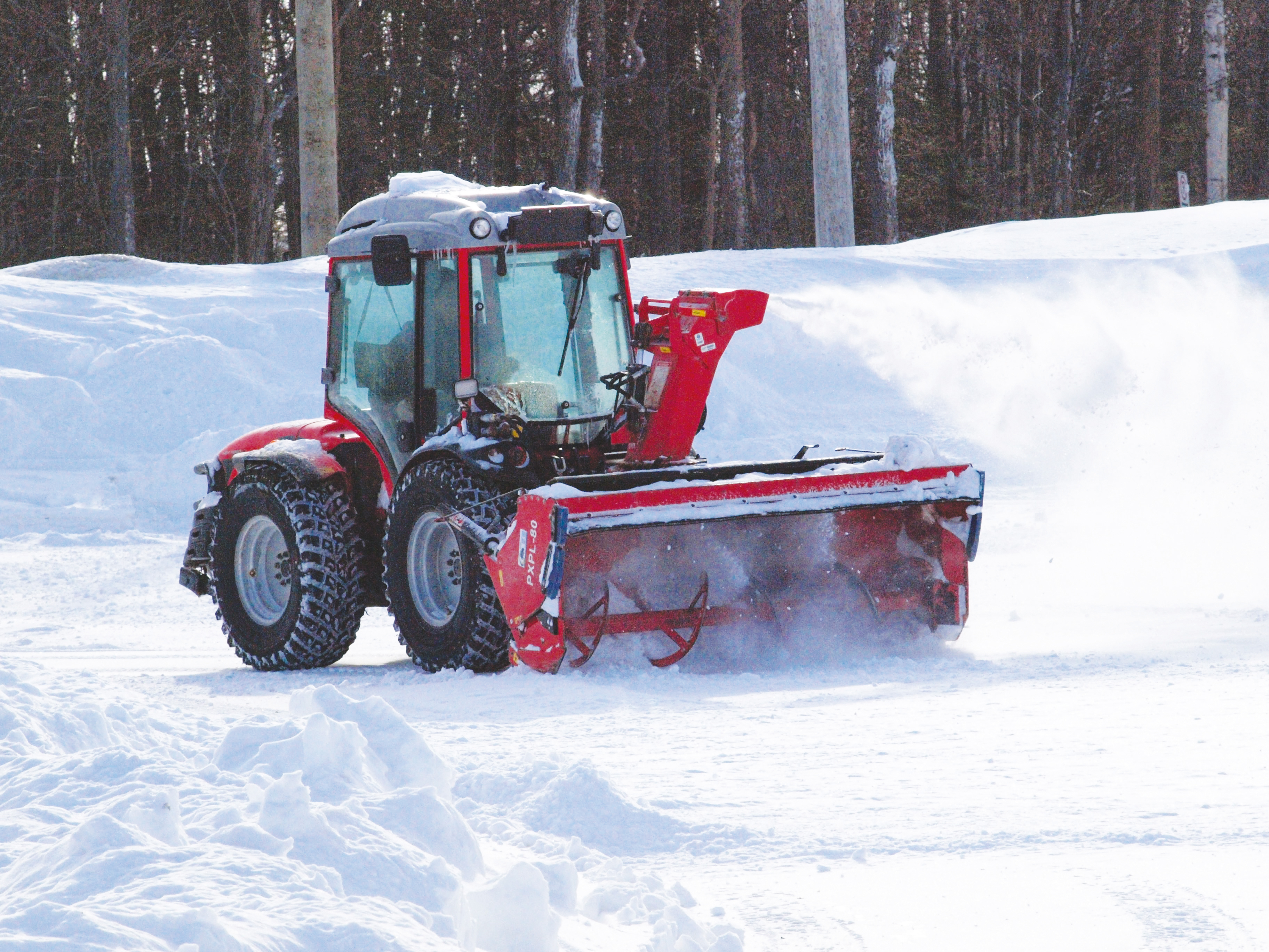 Tractor Antonio Carraro SR 7600,