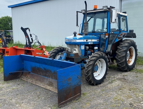 Tracteur Ford 3910