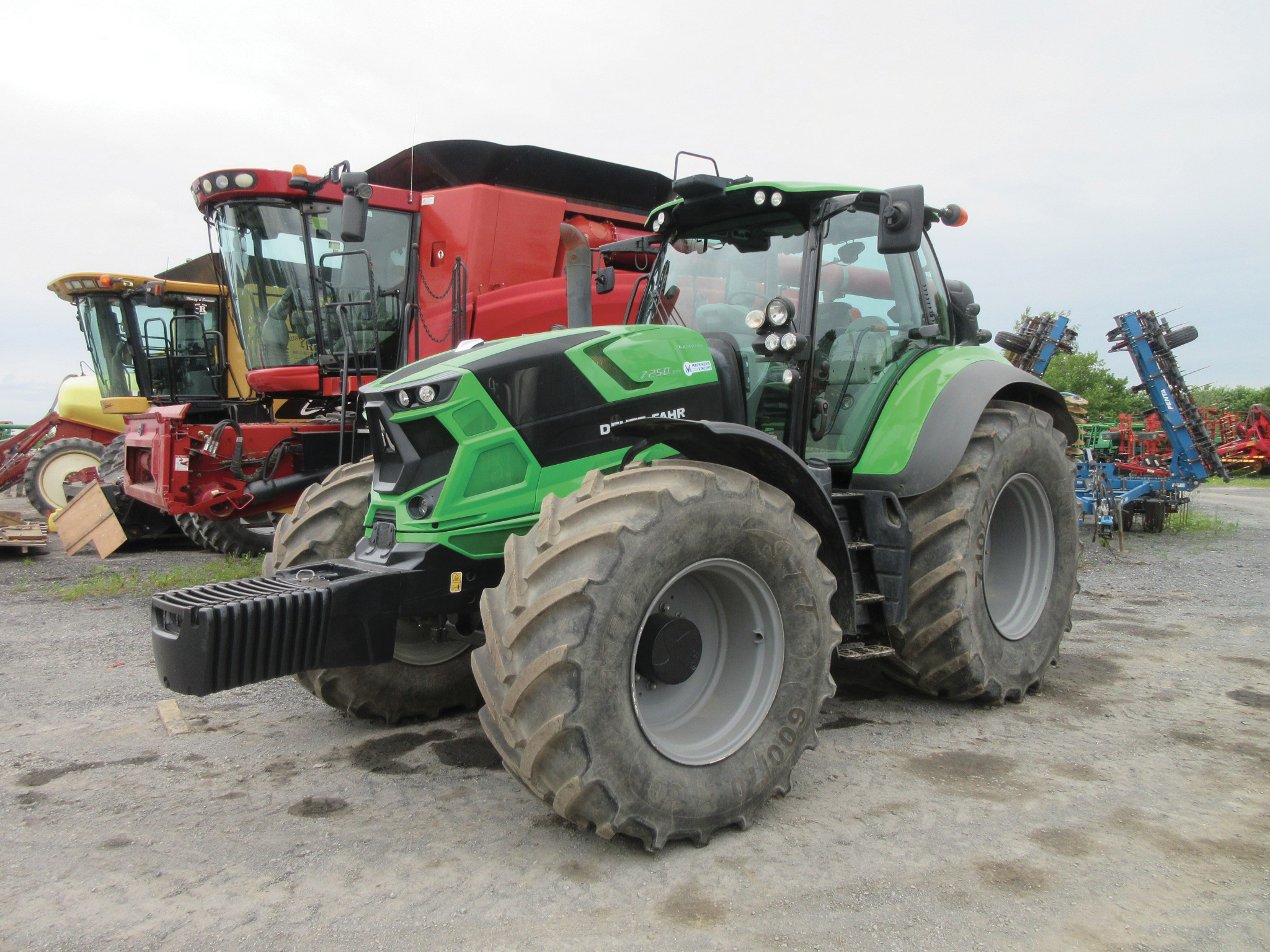 Tractor Deutz Fahr Agrotron 7250 