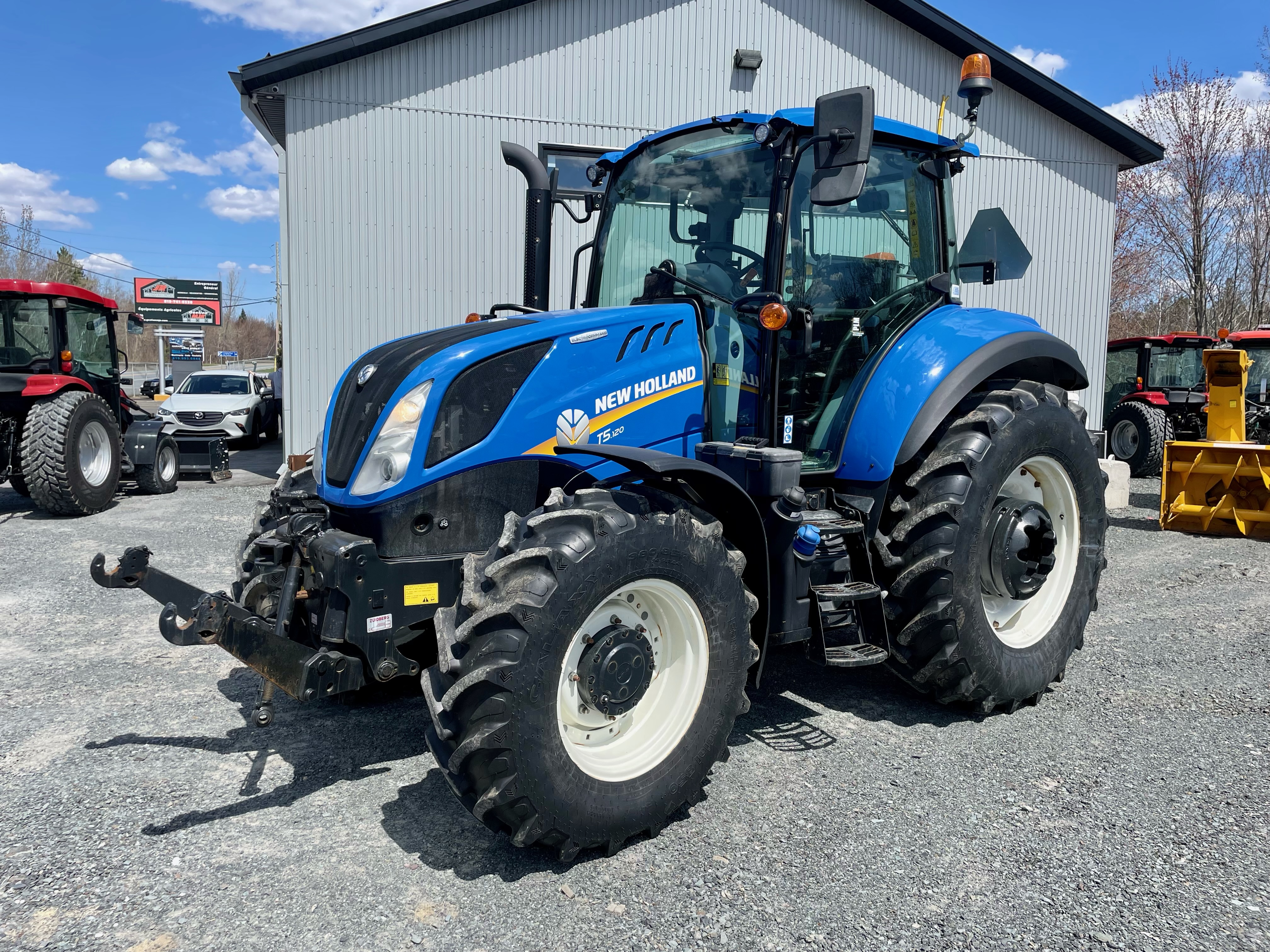 Tracteur New Holland  T5-12