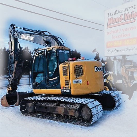 Excavatrice John Deere 135G