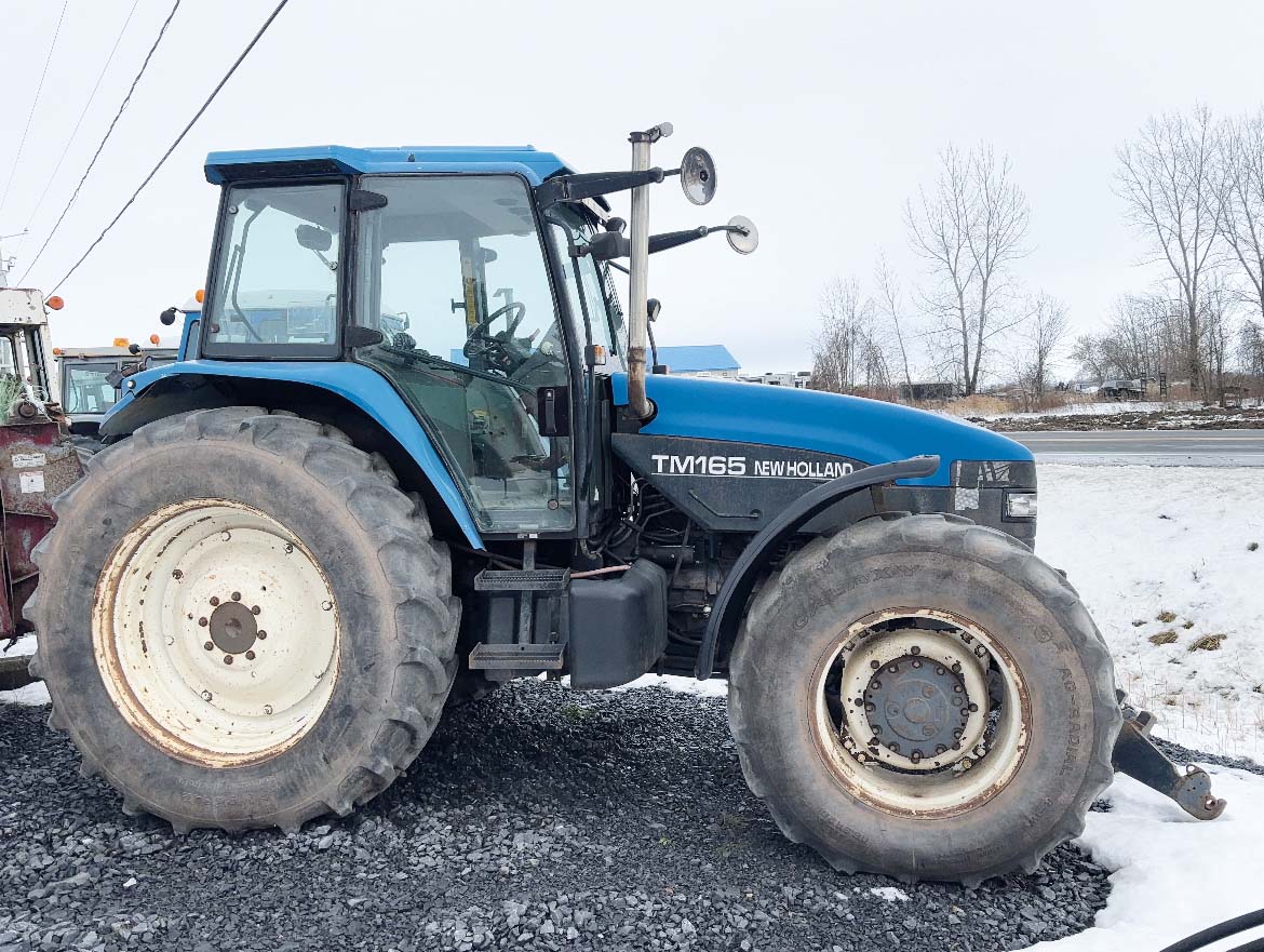 Tracteur New Holland TM165