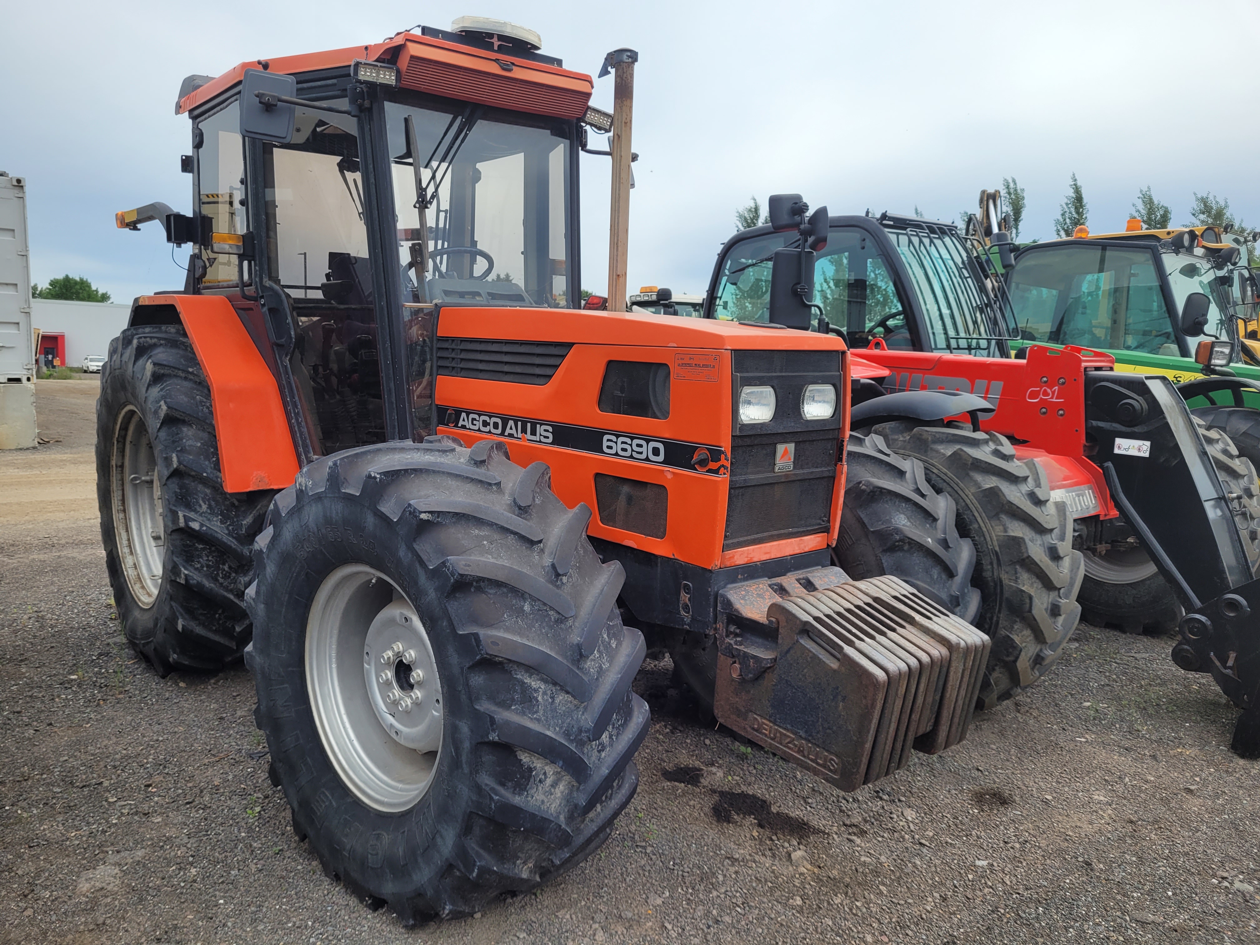 Tracteur Agco ALLIS 6690