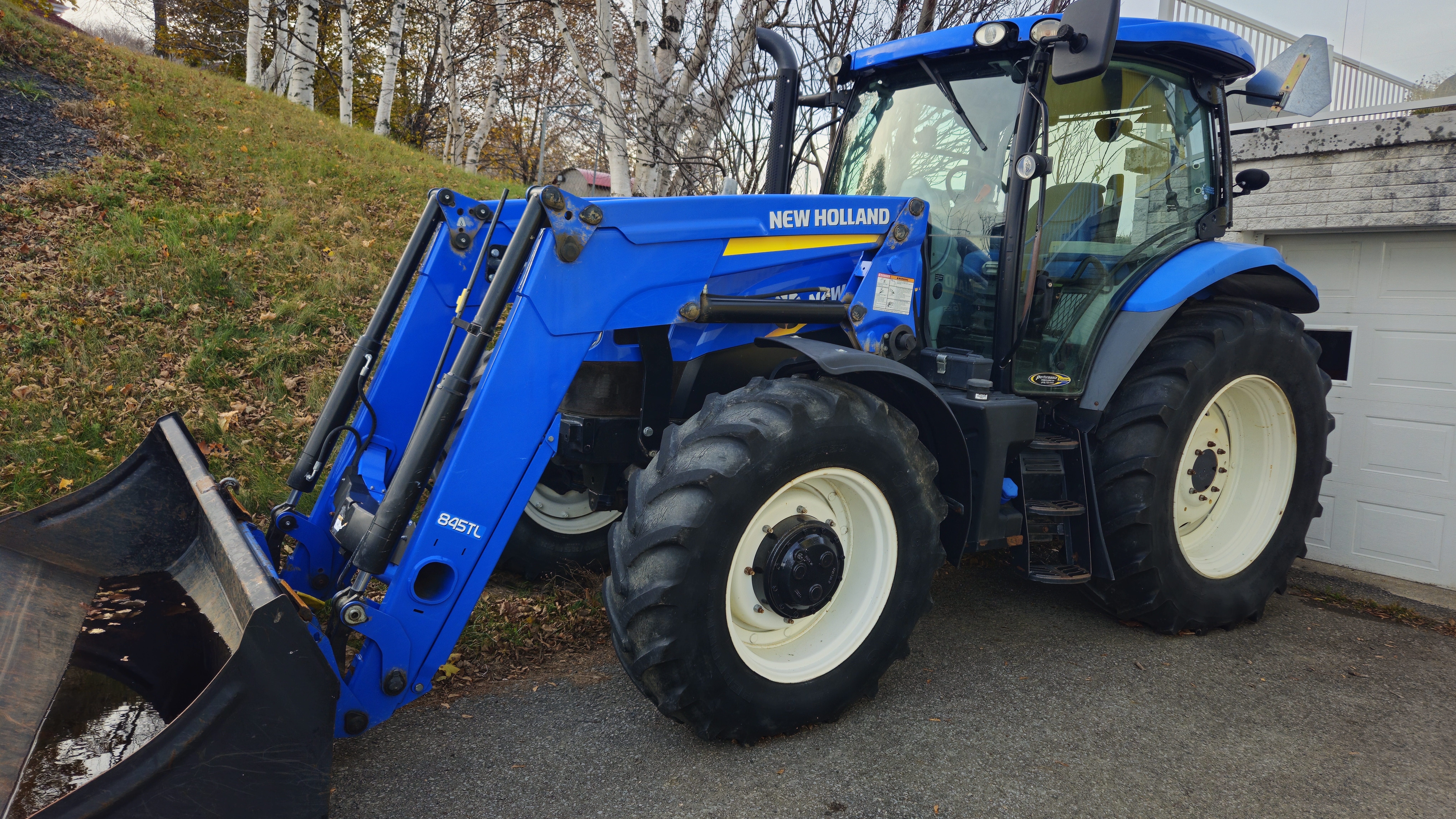 Tractor New Holland T6-155