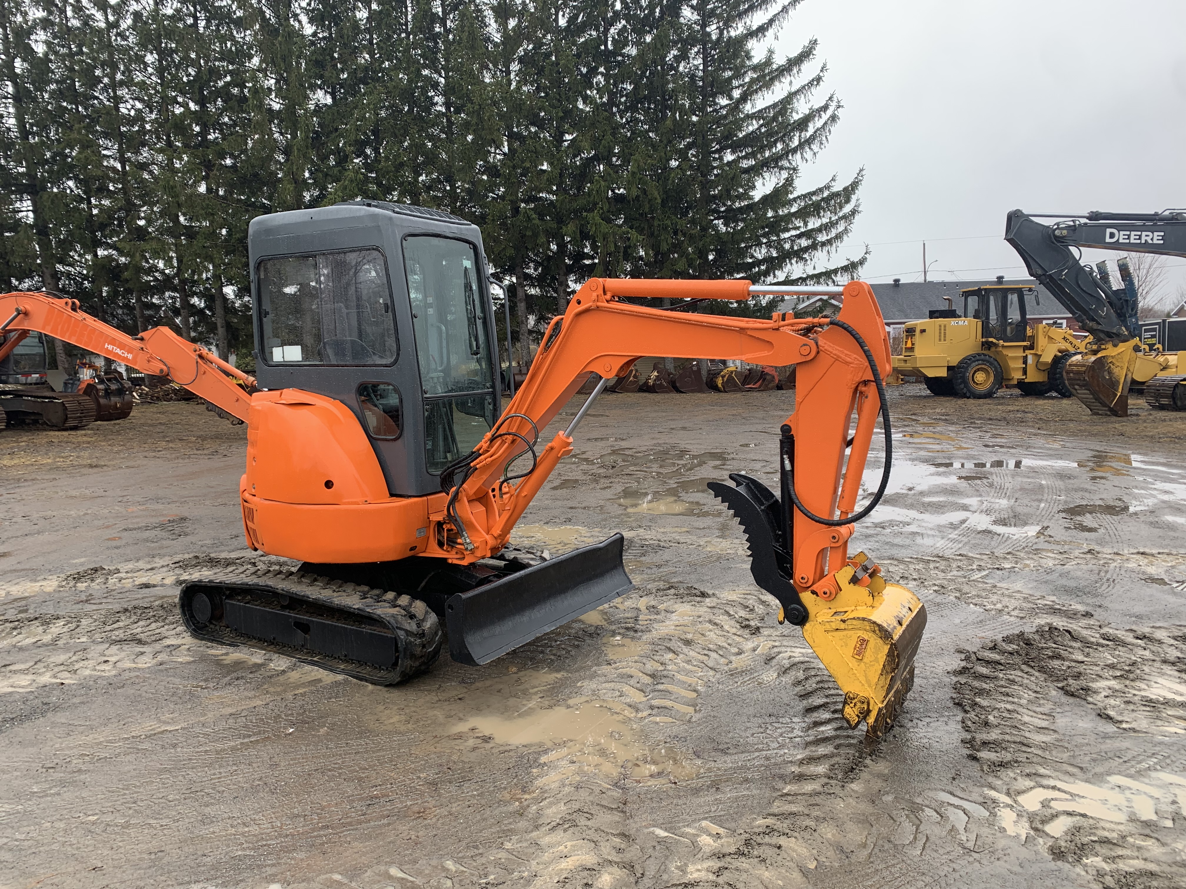 Excavatrice Hitachi Ex-27u