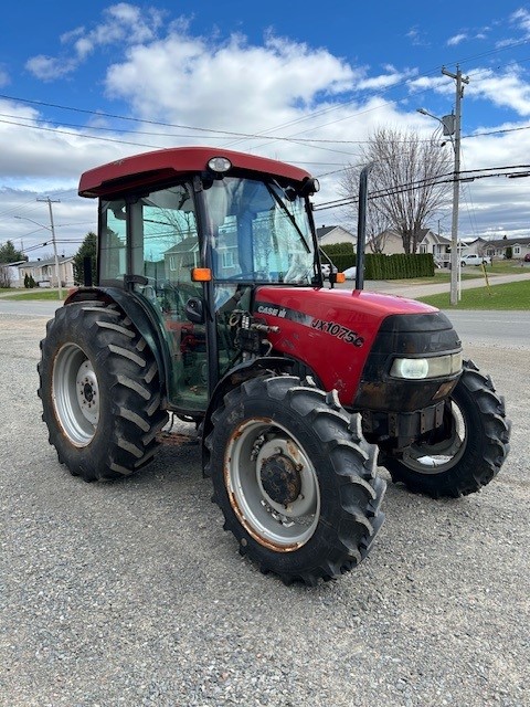 Tracteur Case IH JX 1075 C