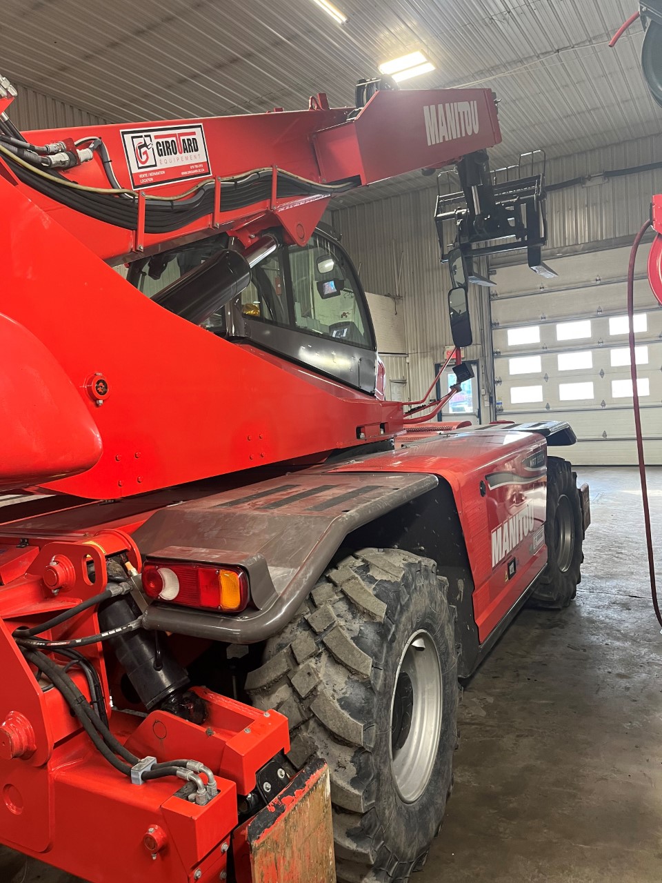 Chariot télescopique Manitou MRT2550