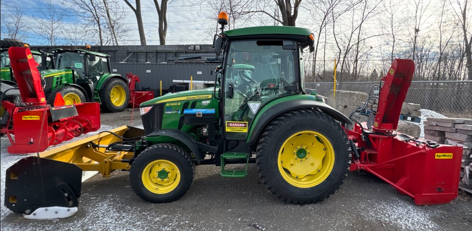 Tracteur John Deere 4066R