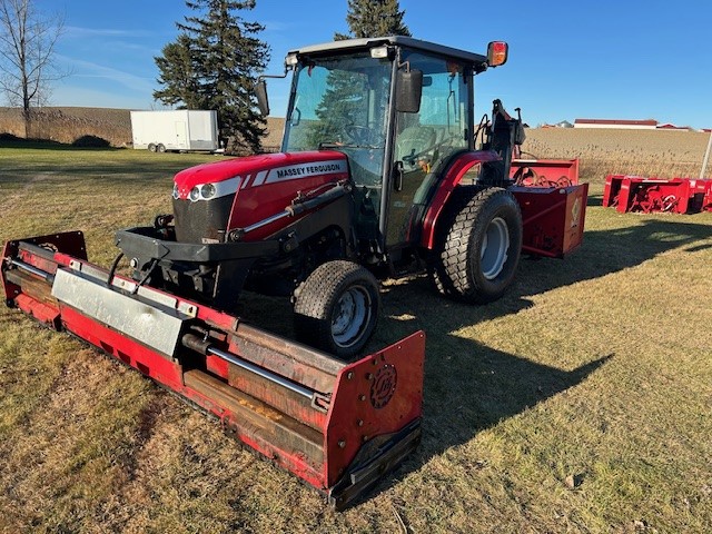 Tracteur Massey Ferguson 1648