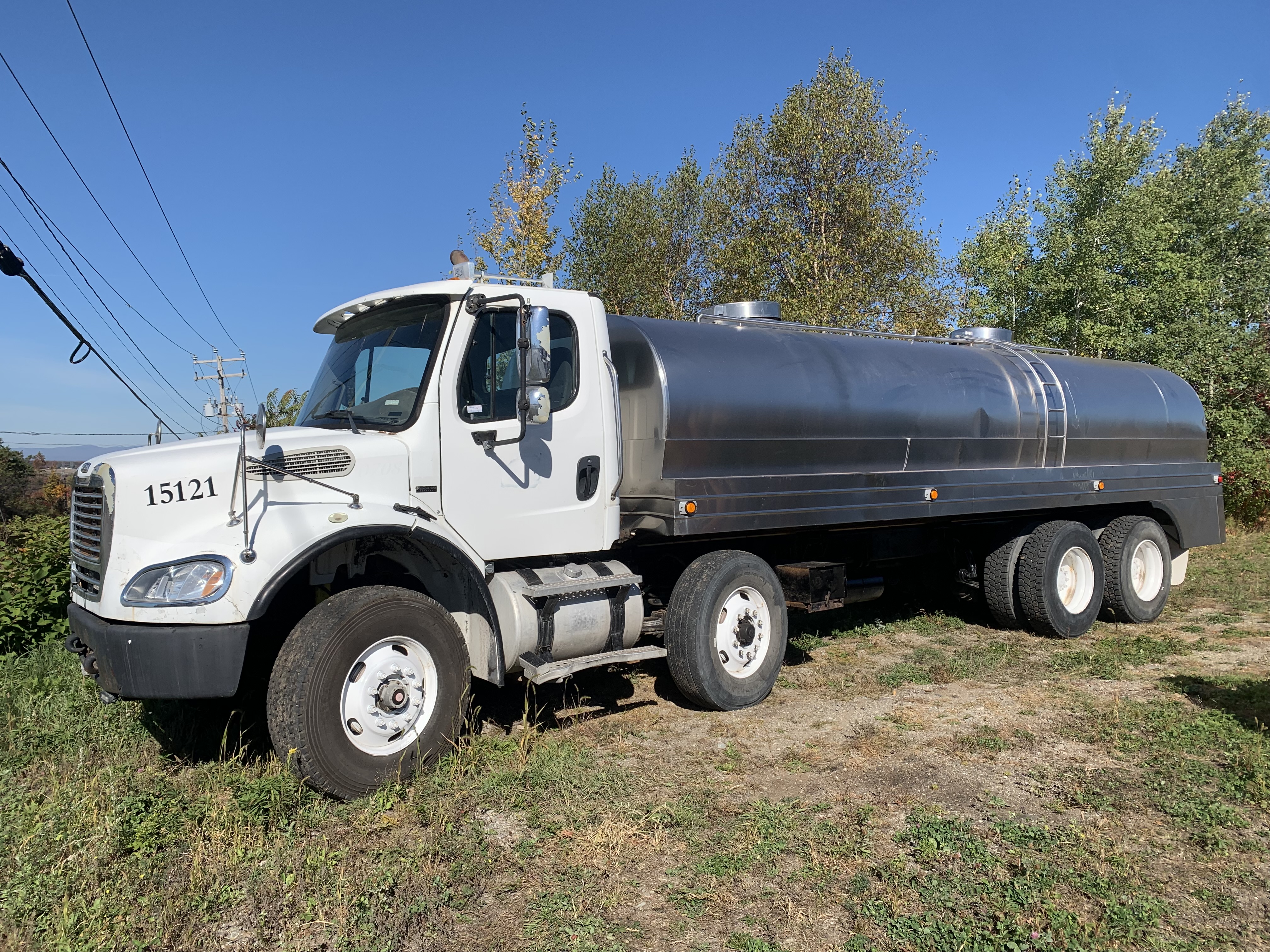 Camion  CITERNE M2 112. Tanker