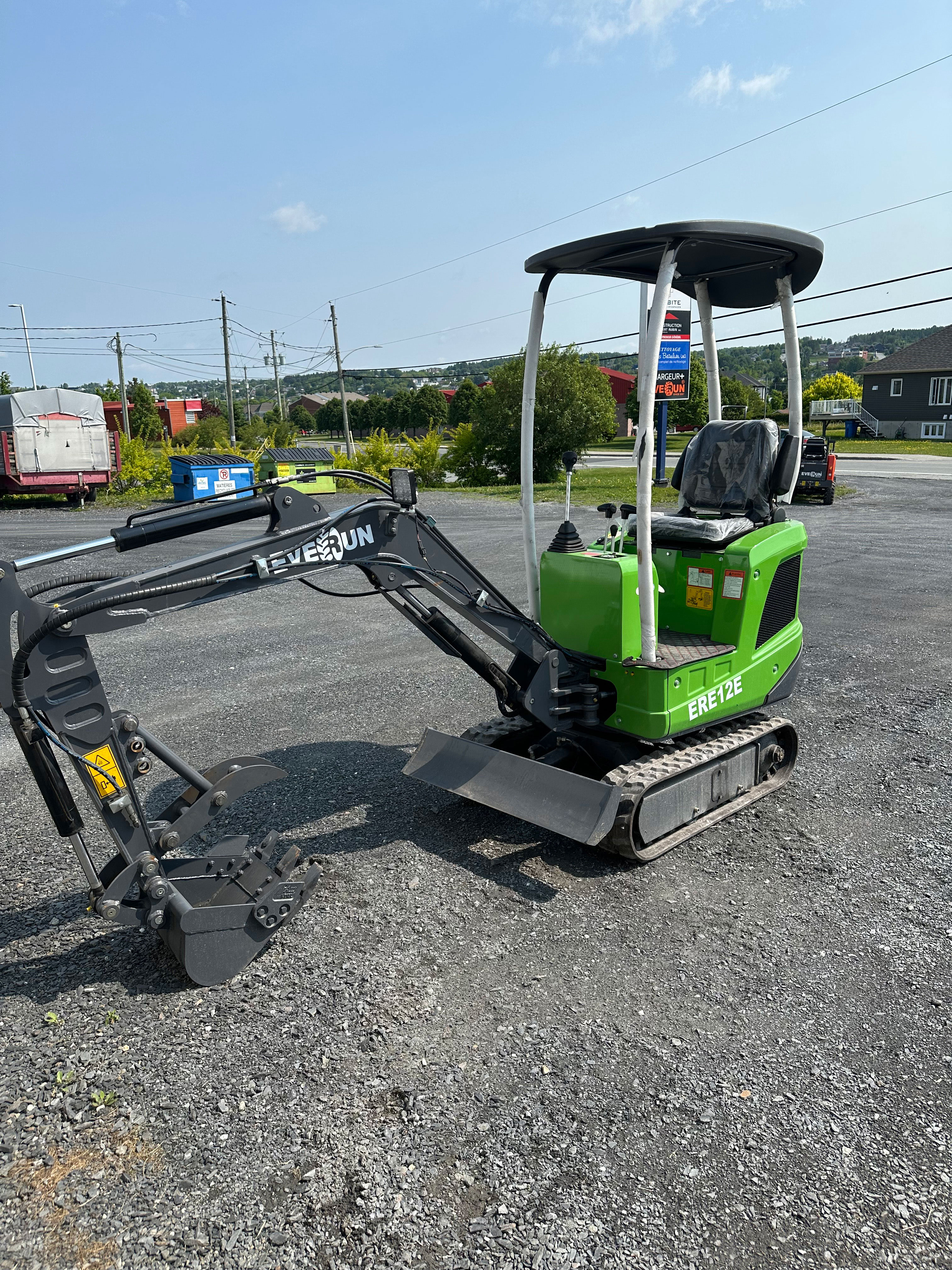 Excavatrice  Everun 