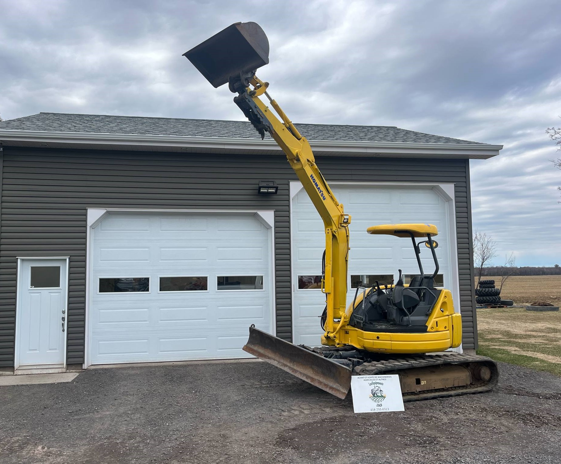 Excavatrice Komatsu PC40 MR