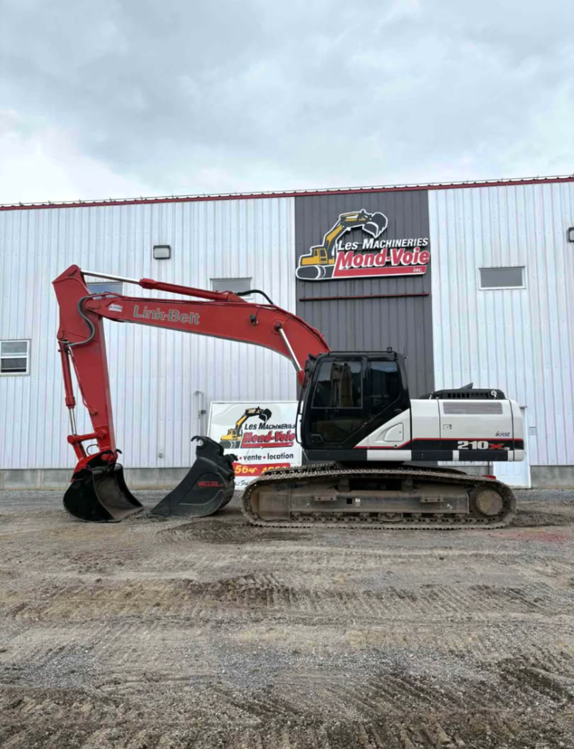 Excavatrice Link-Belt 210X3