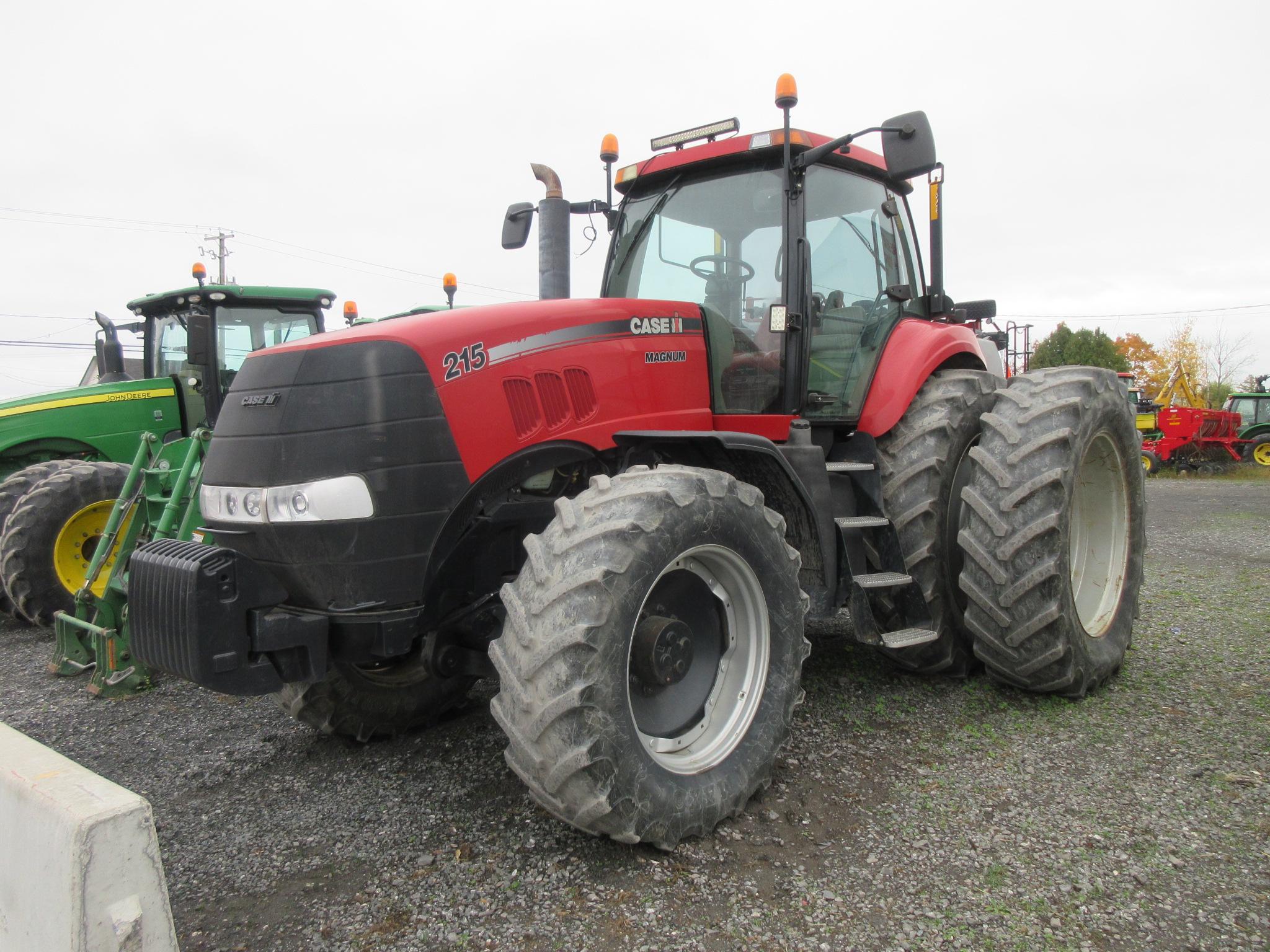 Tracteur Case IH Magnum 215