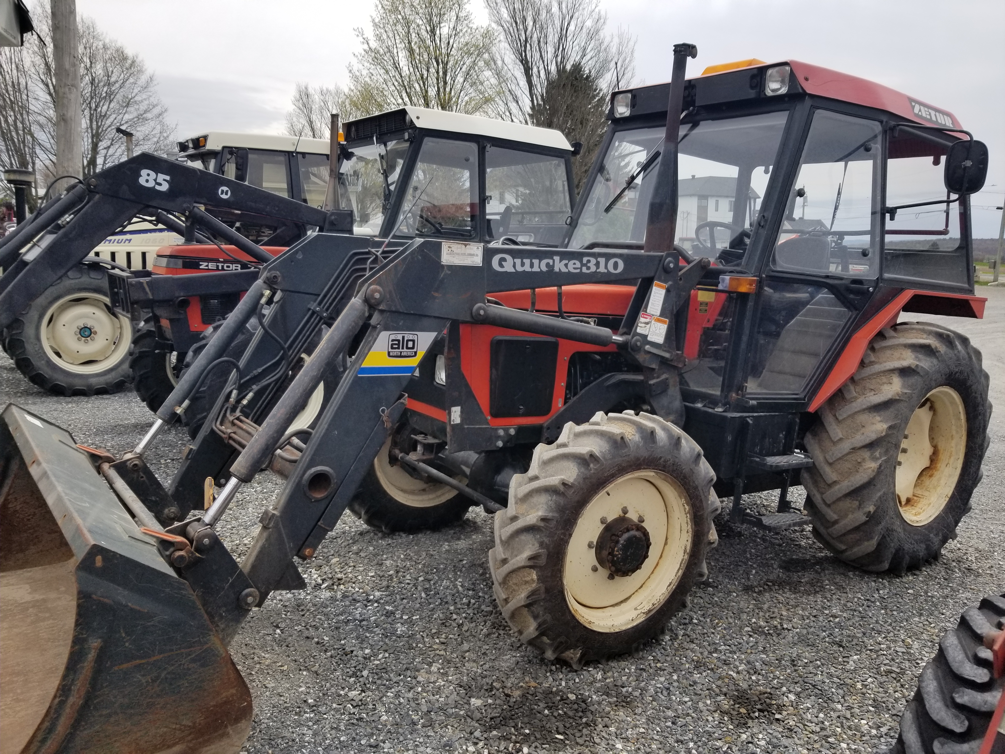 Tracteur Zetor  3340-2R