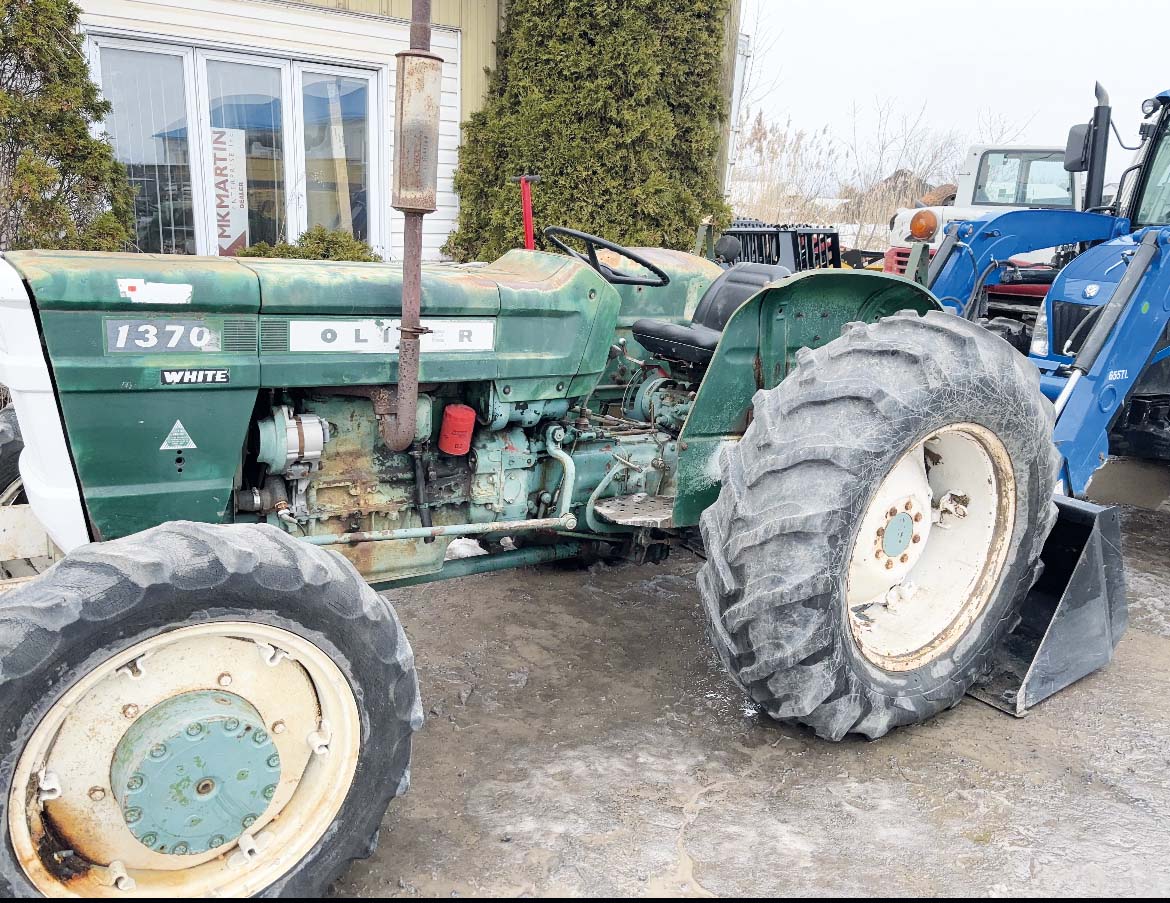 Tracteur Oliver 1370