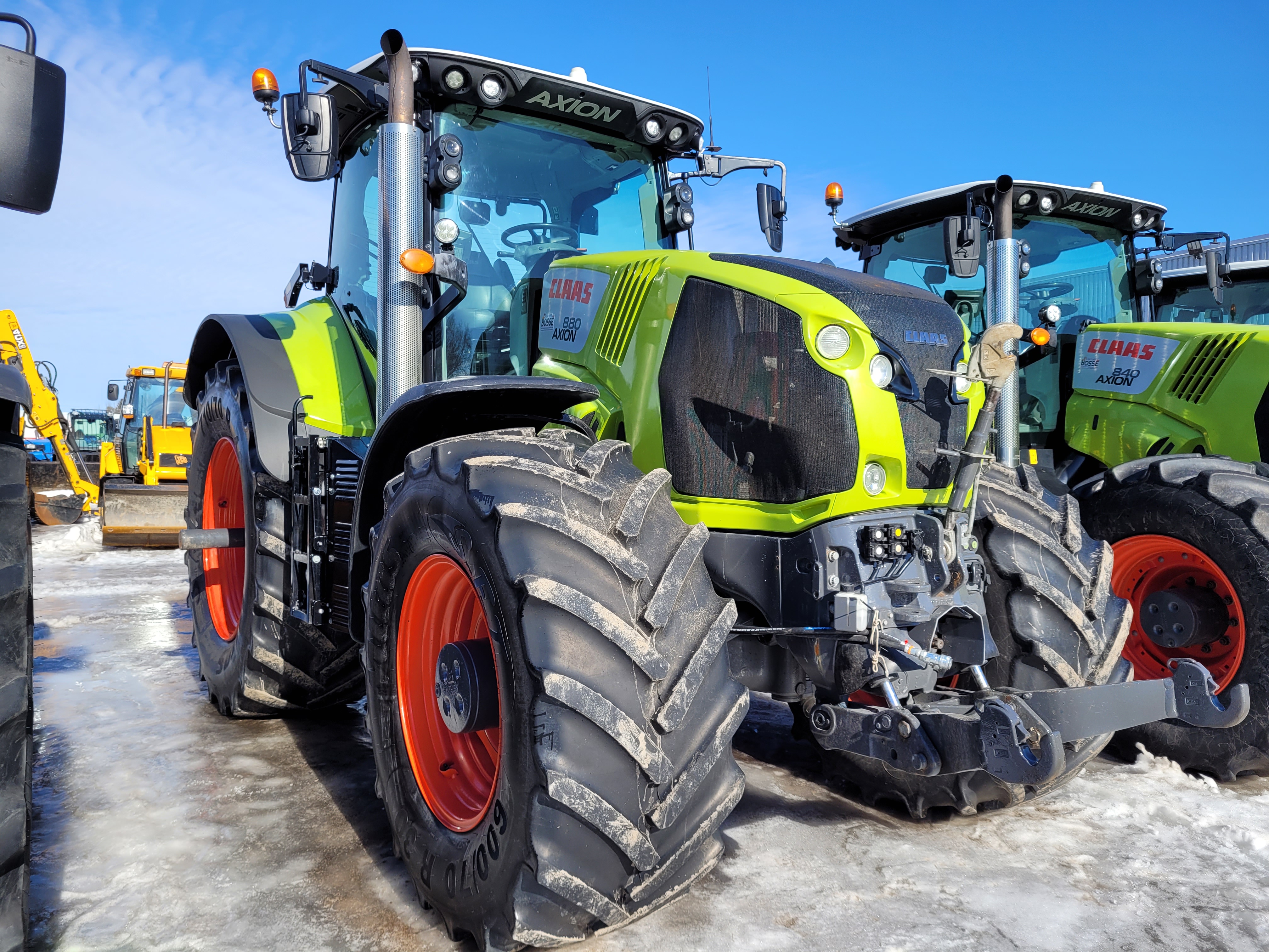Tracteur Claas AXION 880