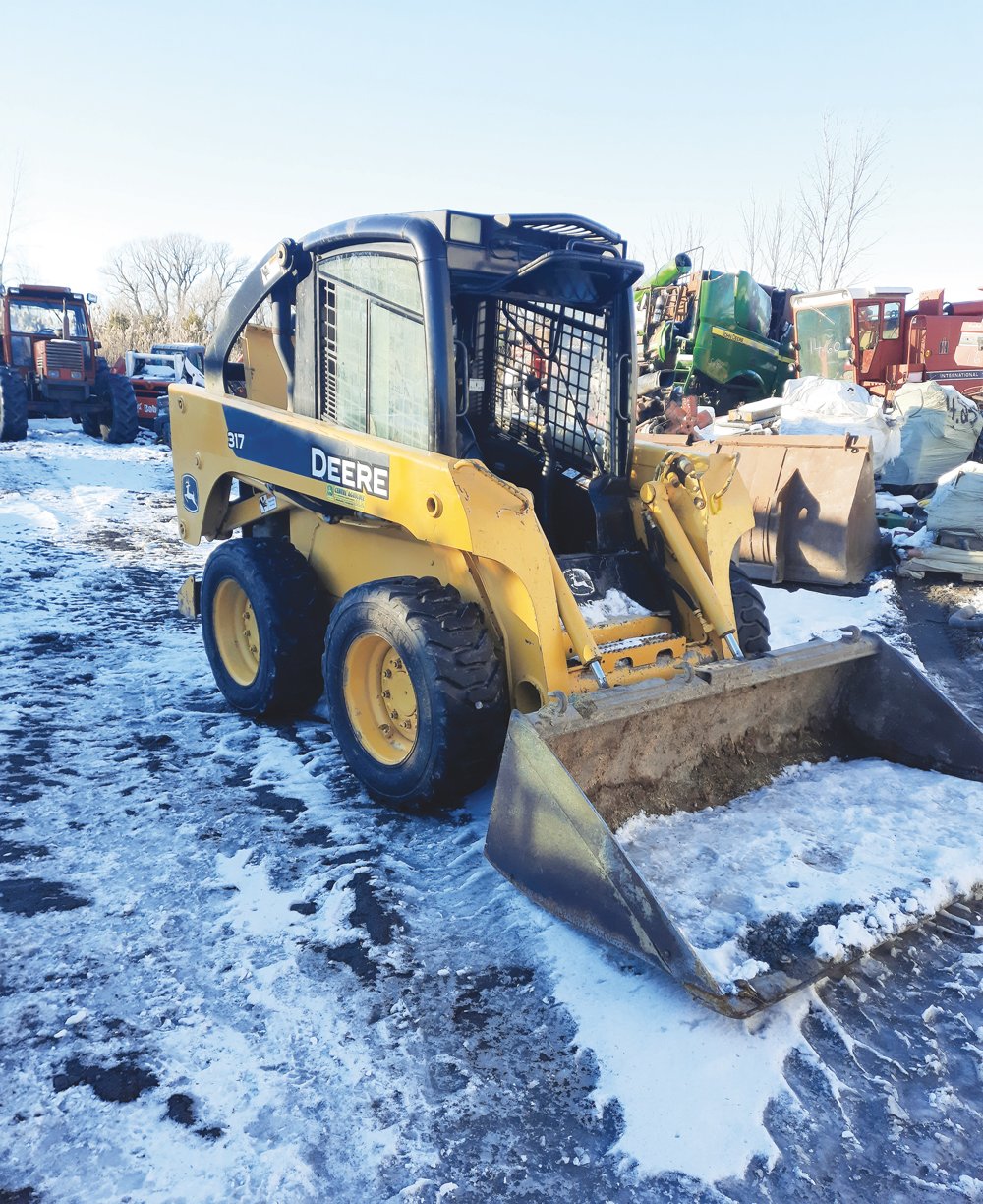 Skid steer loader (skid steer / skid loader) John Deere 317