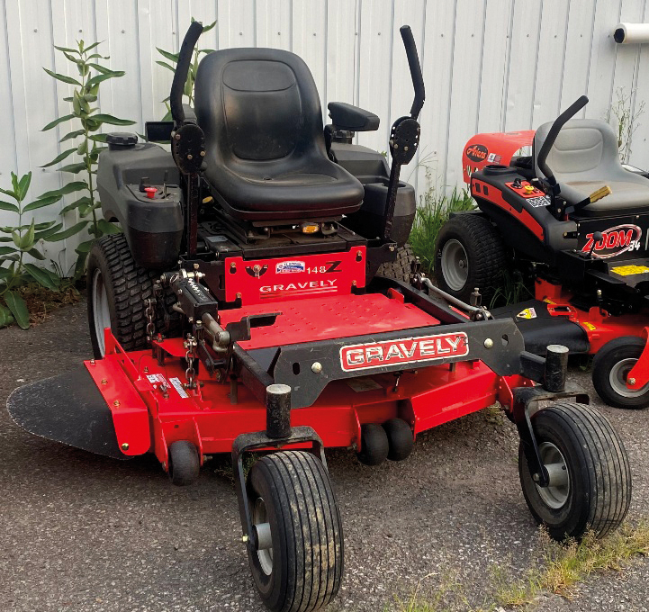 Tracteur Gravely zéro-turn Promaster 148z