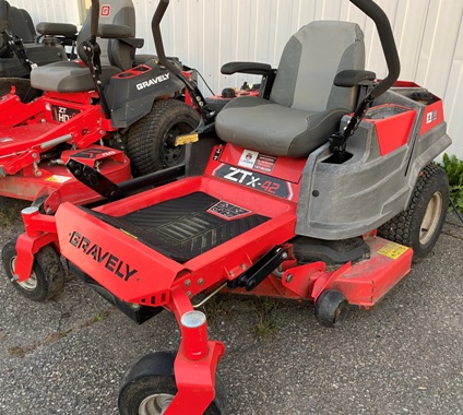 Lawn tractor Gravely ZT-X42