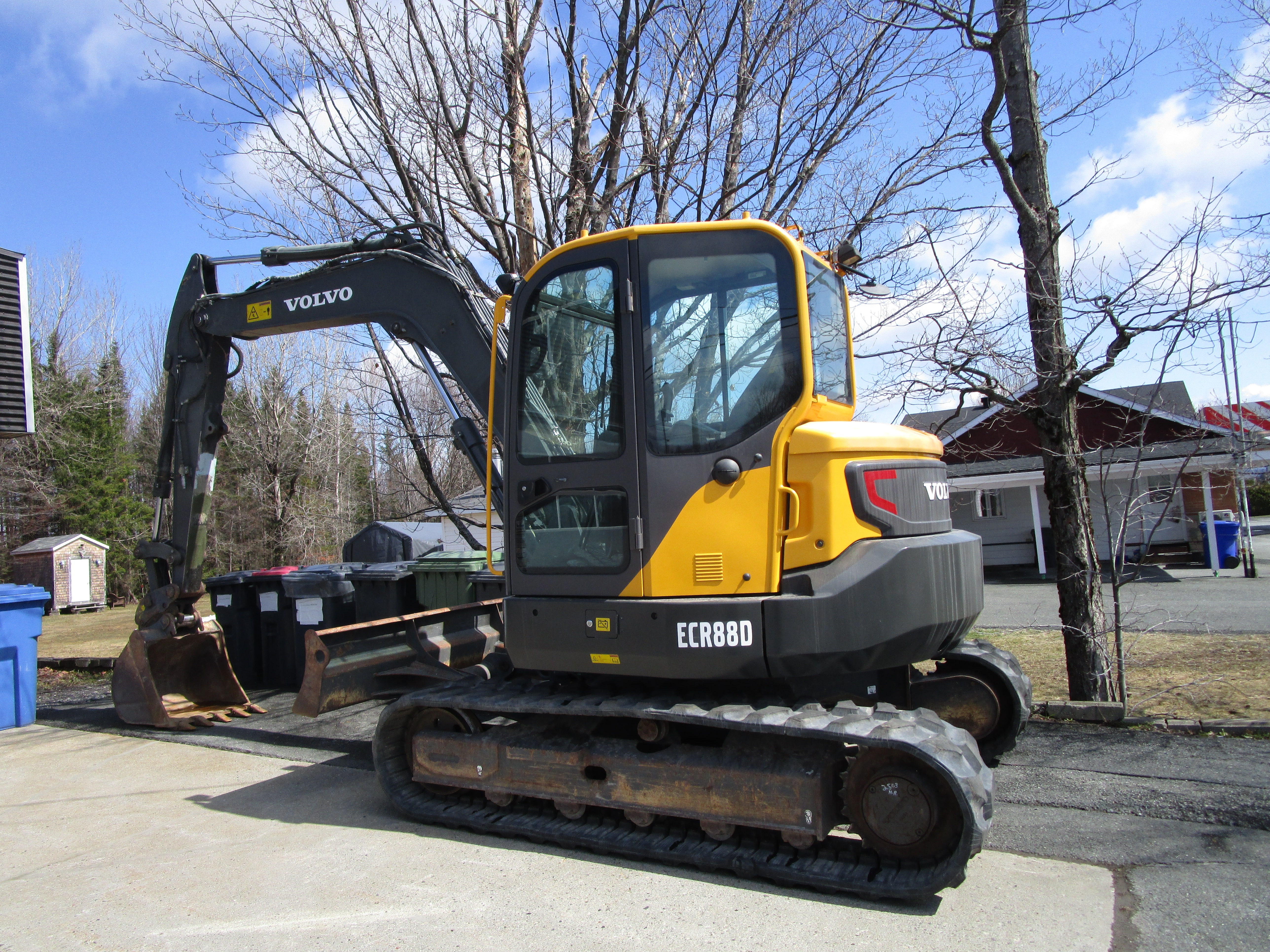 Excavatrice Volvo ECR88