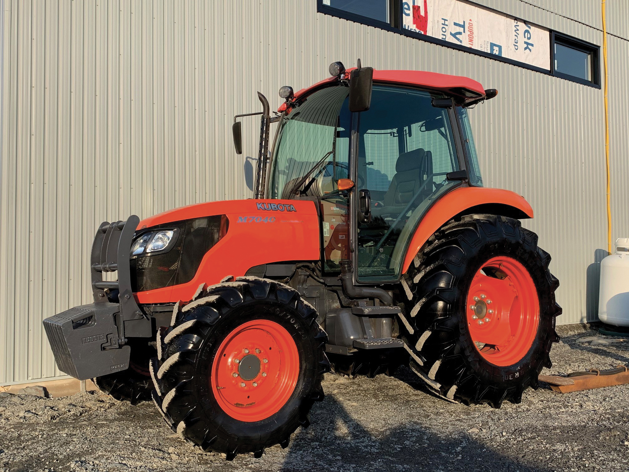 Tractor Kubota M7040