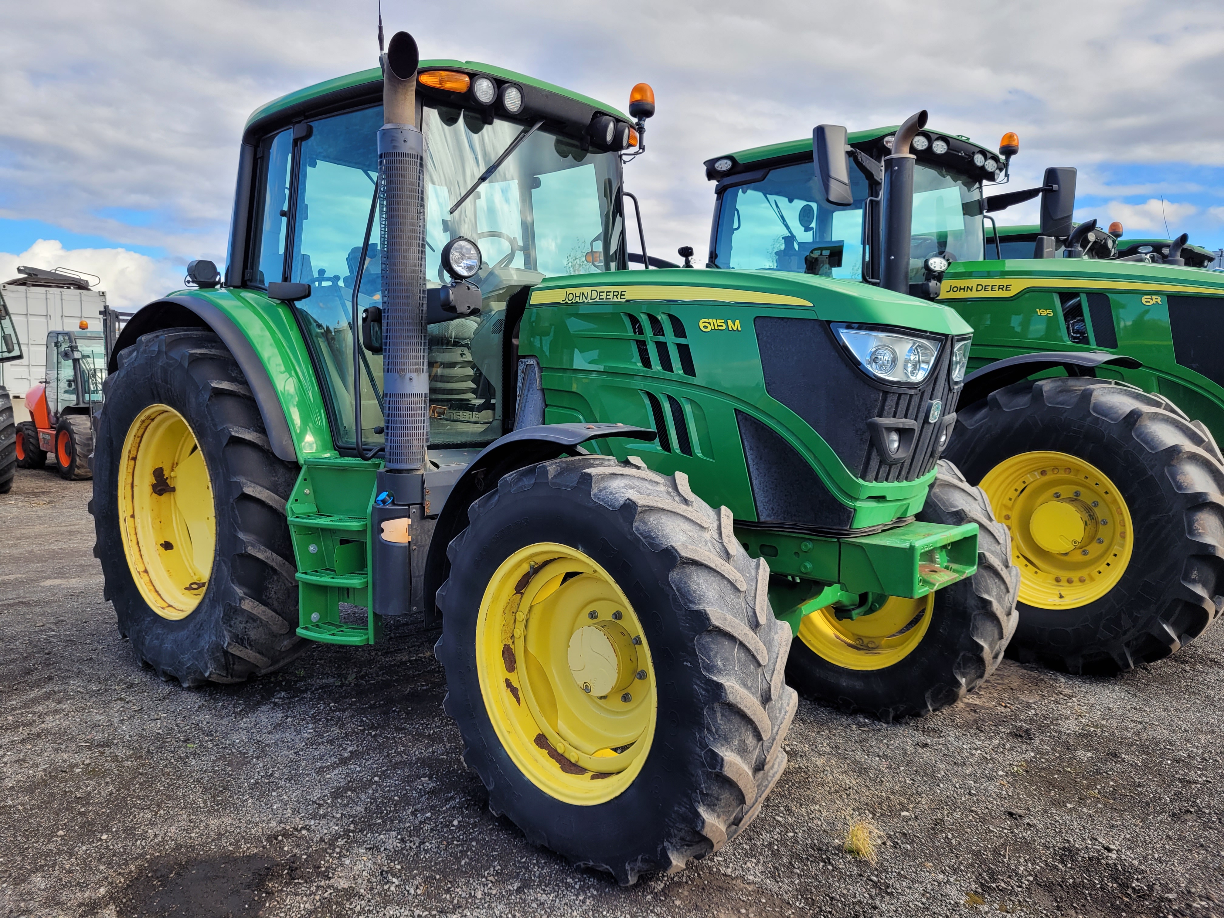 Tracteur John Deere 6115M
