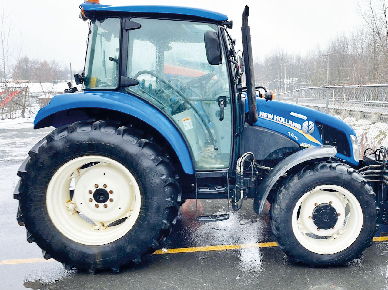 Tracteur New Holland T4-75