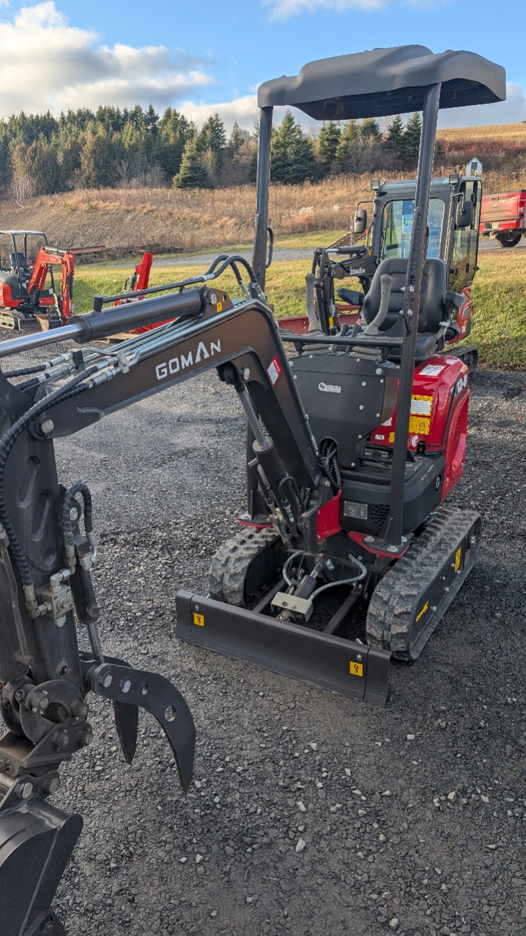 Excavatrice  GOMAN XN12-8