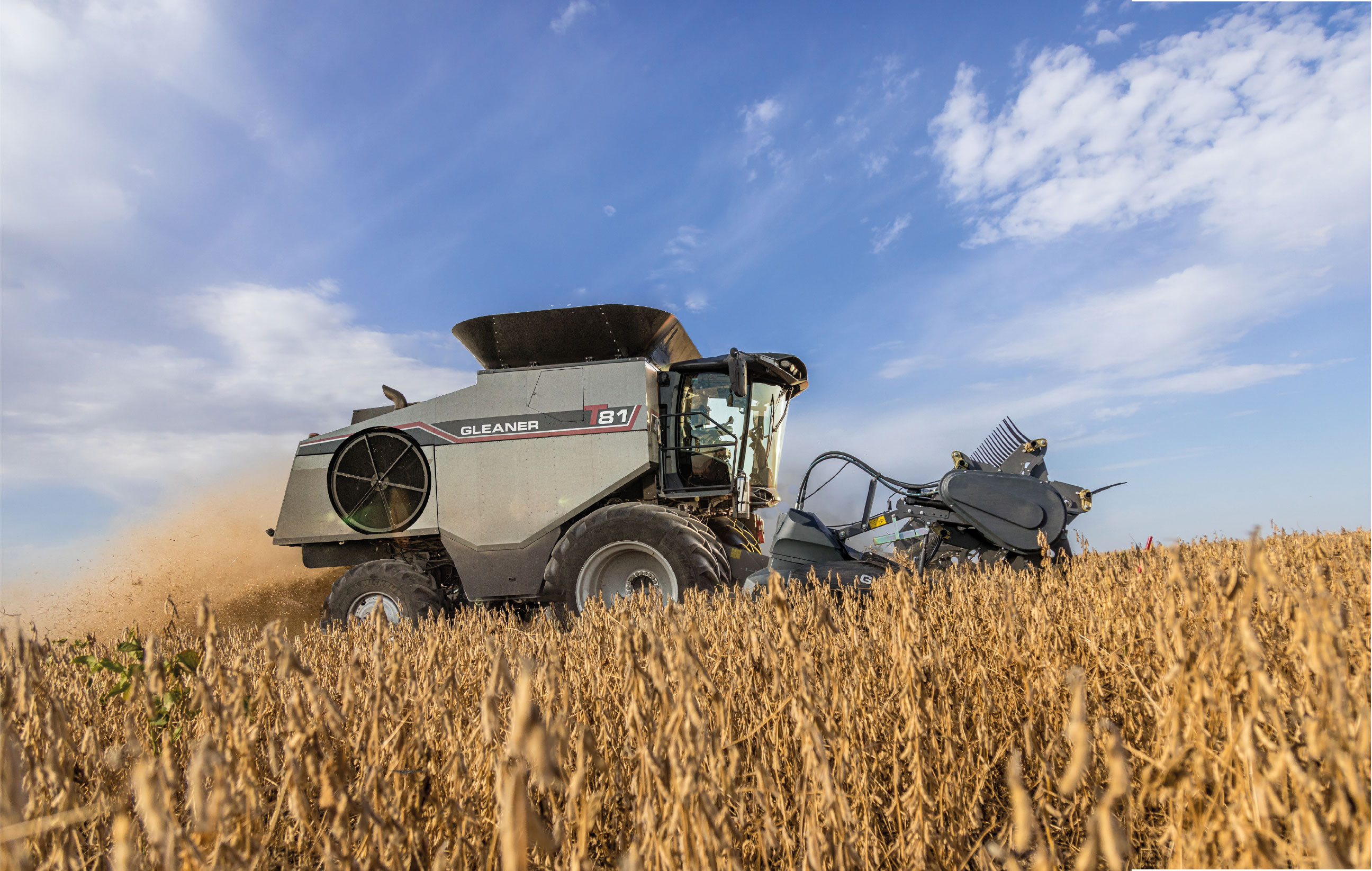 Combine harvester Gleaner SÉRIE T