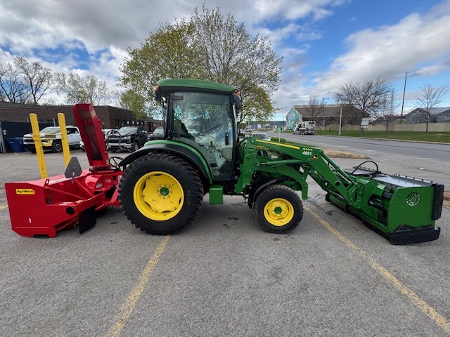 Tracteur John Deere 4066R