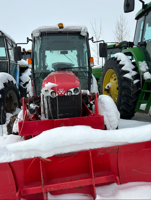 Tracteur Massey Ferguson 1749