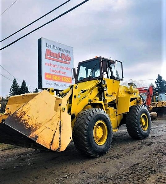 Chargeur articulé sur pneus  WA28