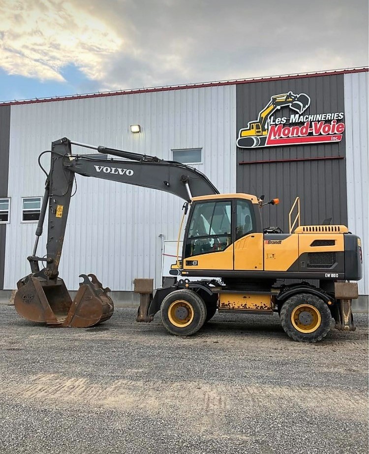 Excavatrice Volvo EW180D 