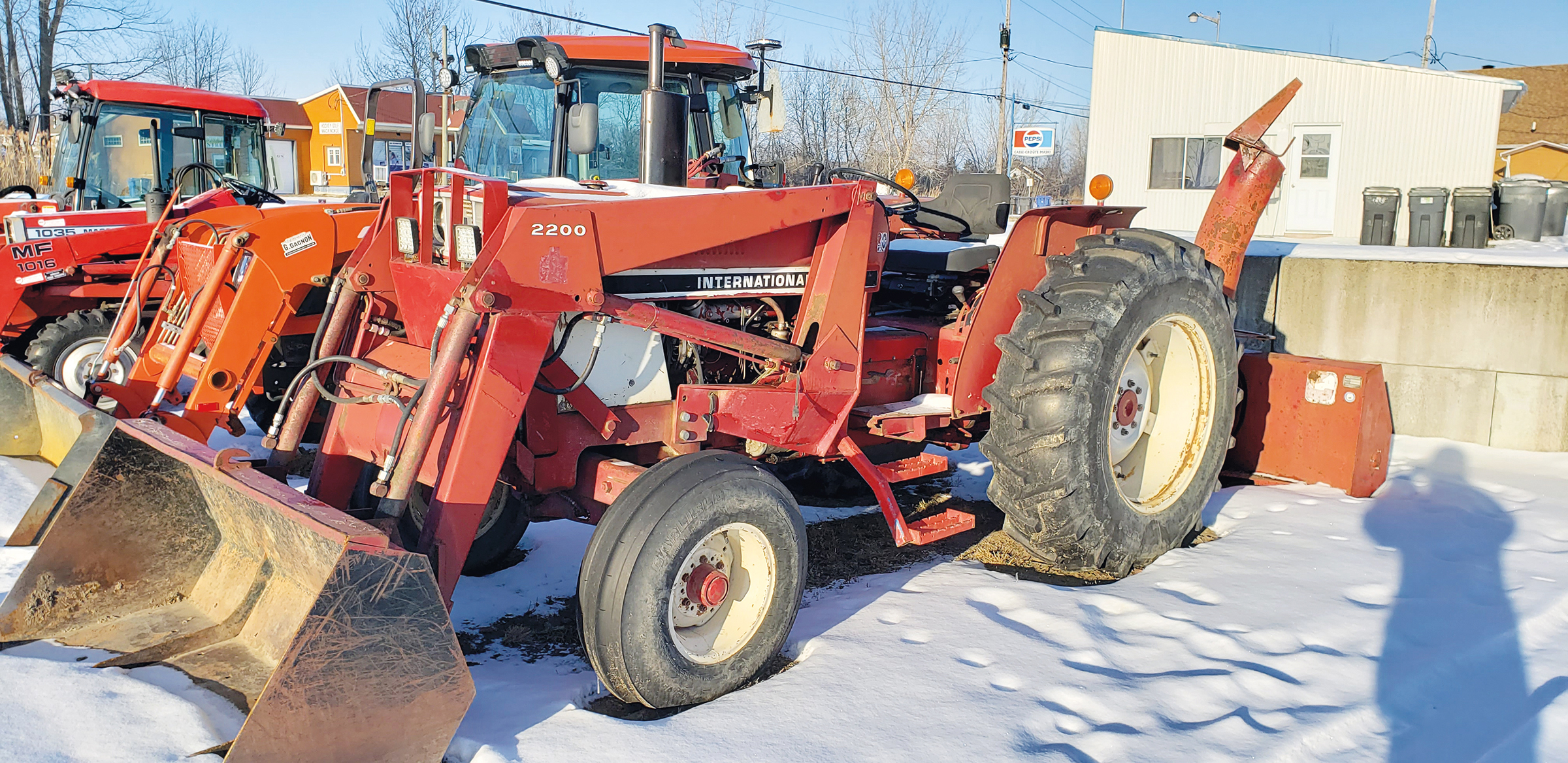 Tractor International 684